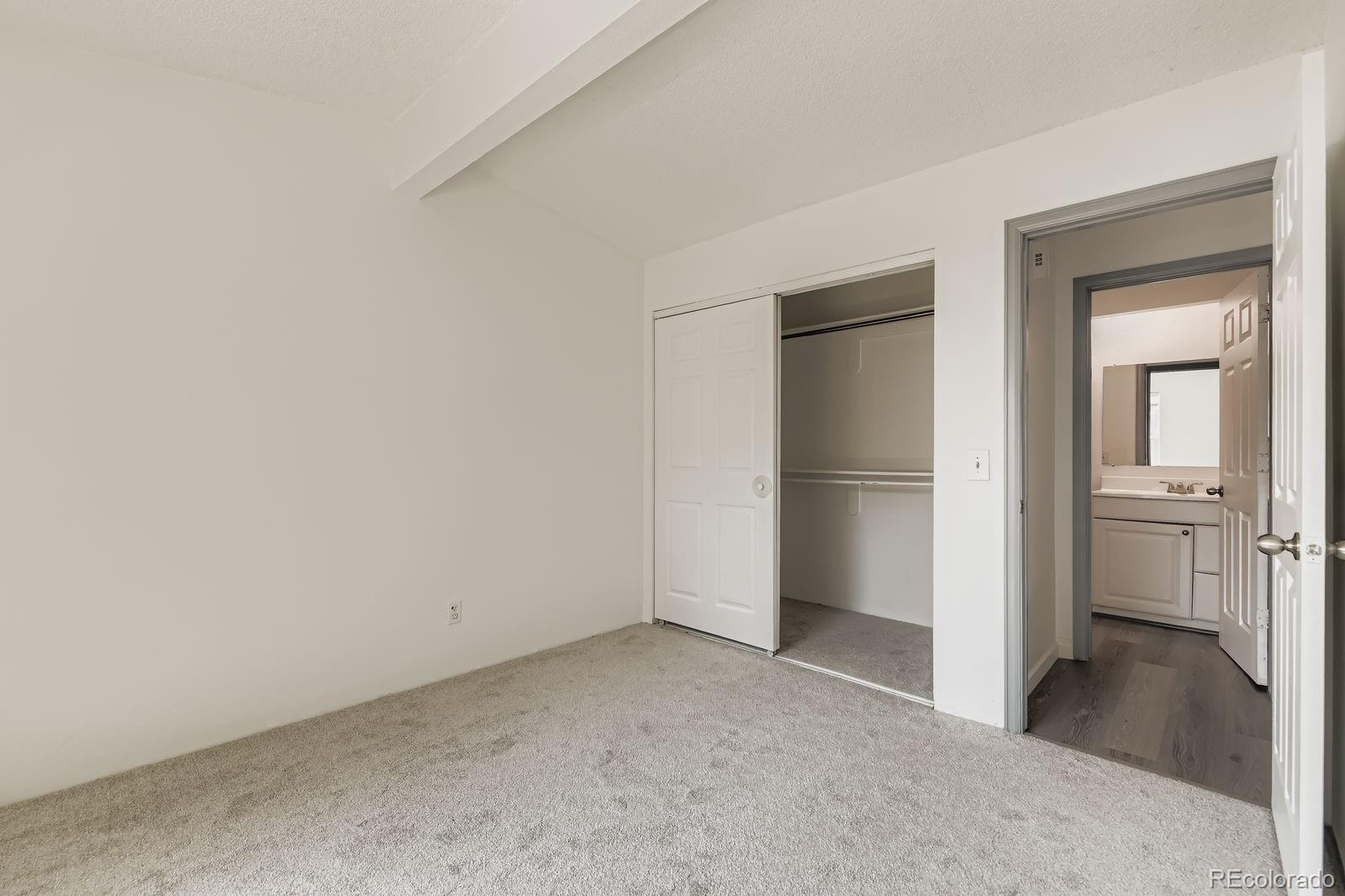 MLS Image #15 for 8206  washington street,denver, Colorado