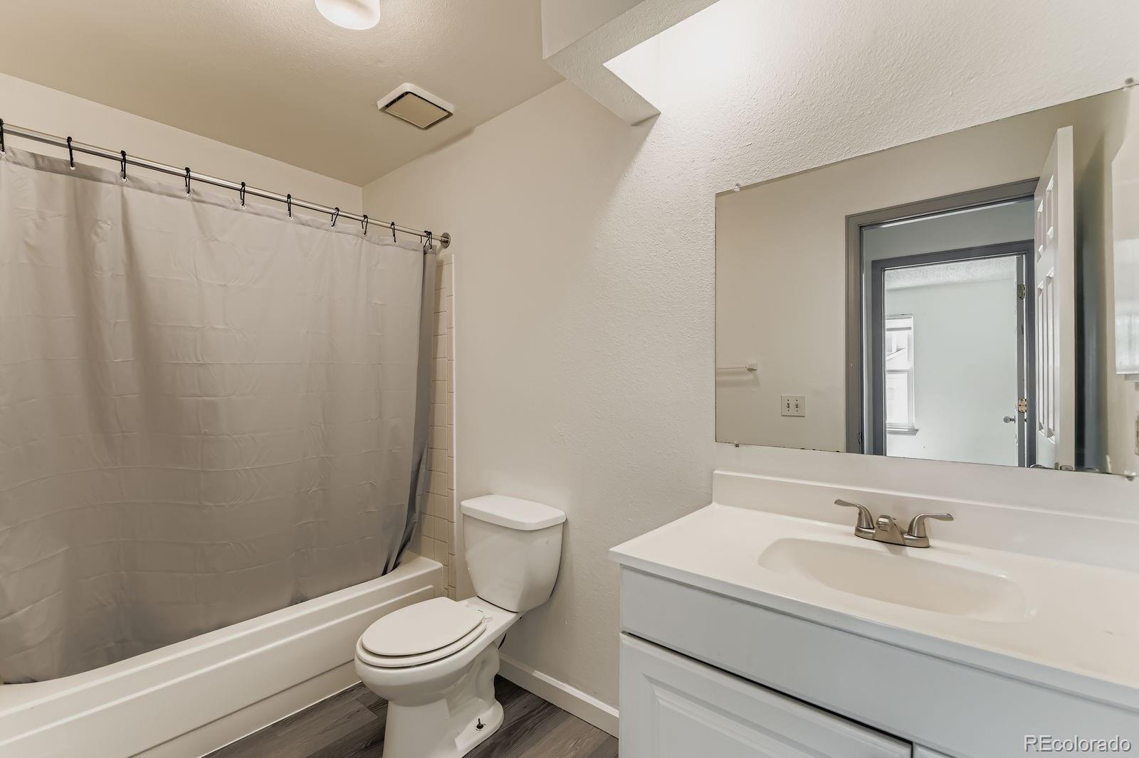 MLS Image #18 for 8206  washington street,denver, Colorado