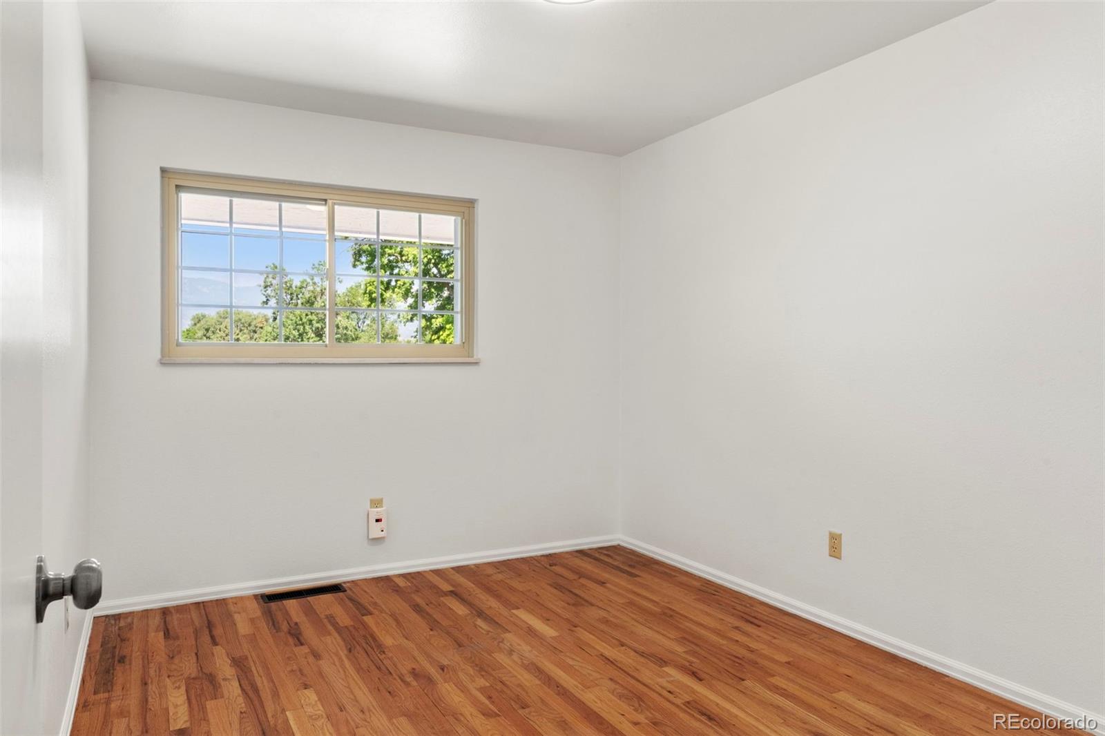 MLS Image #12 for 1827  montezuma drive,colorado springs, Colorado