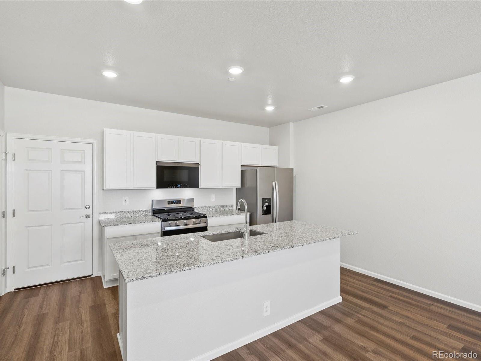MLS Image #5 for 1620  riverplace drive,windsor, Colorado