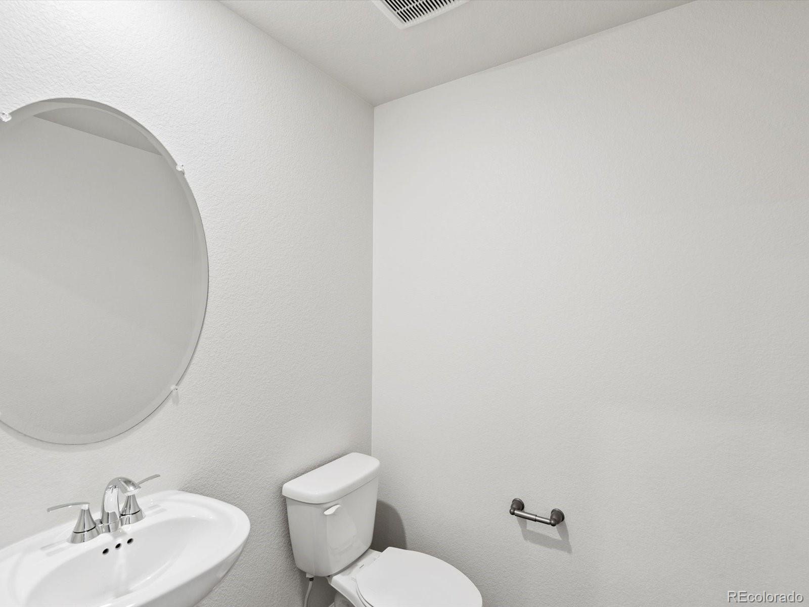 MLS Image #9 for 1620  riverplace drive,windsor, Colorado