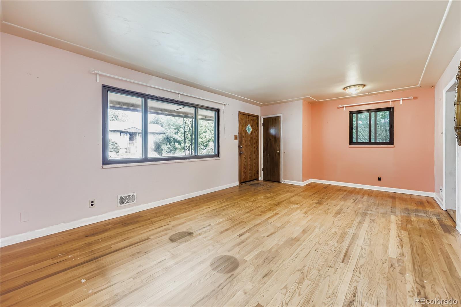 MLS Image #5 for 2209  havana street,aurora, Colorado