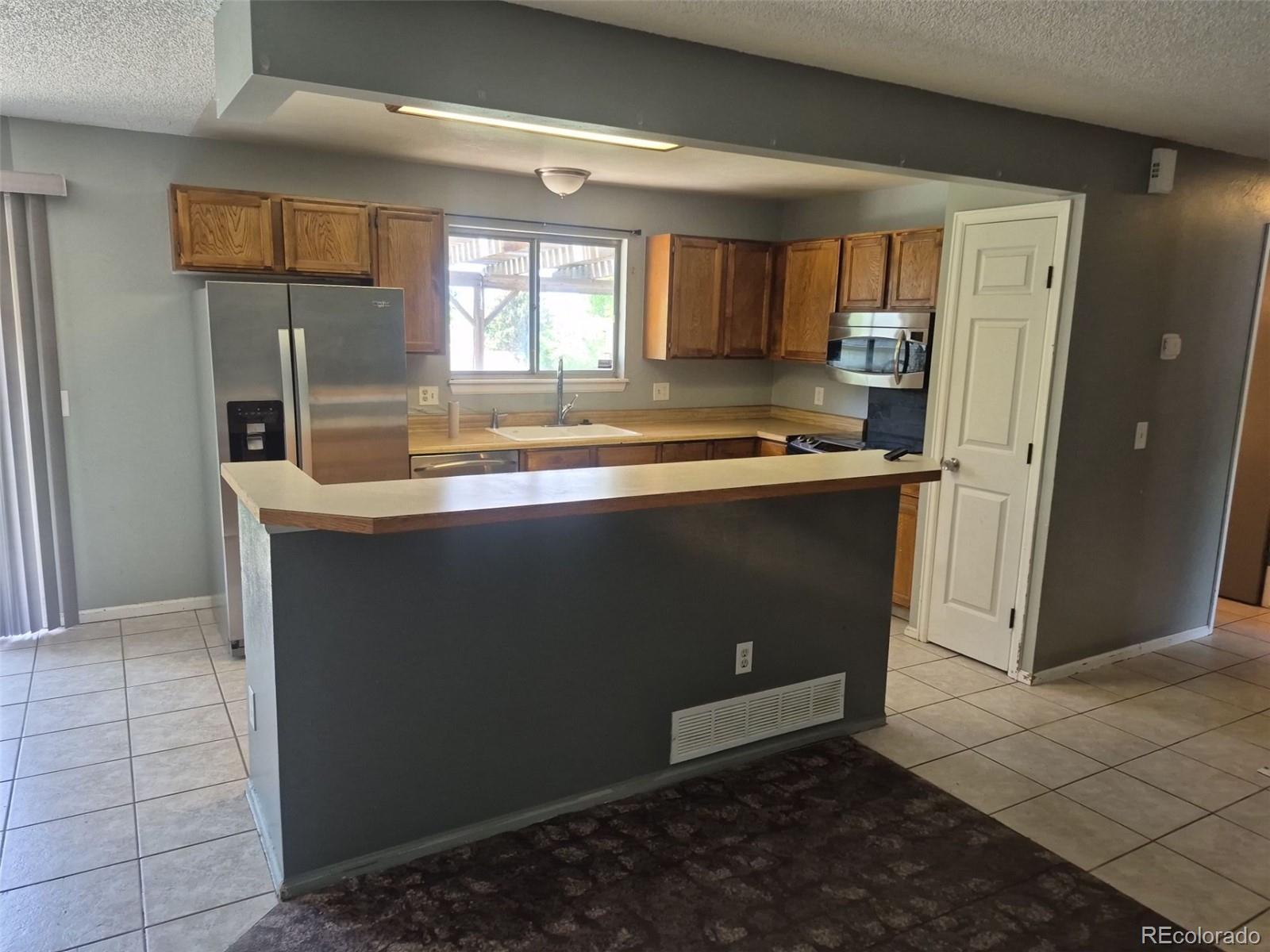 MLS Image #2 for 17900 e asbury drive,aurora, Colorado