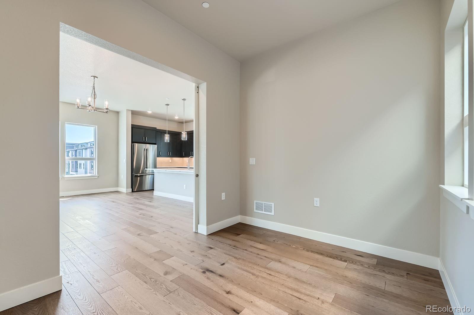MLS Image #15 for 16599  peak way,broomfield, Colorado