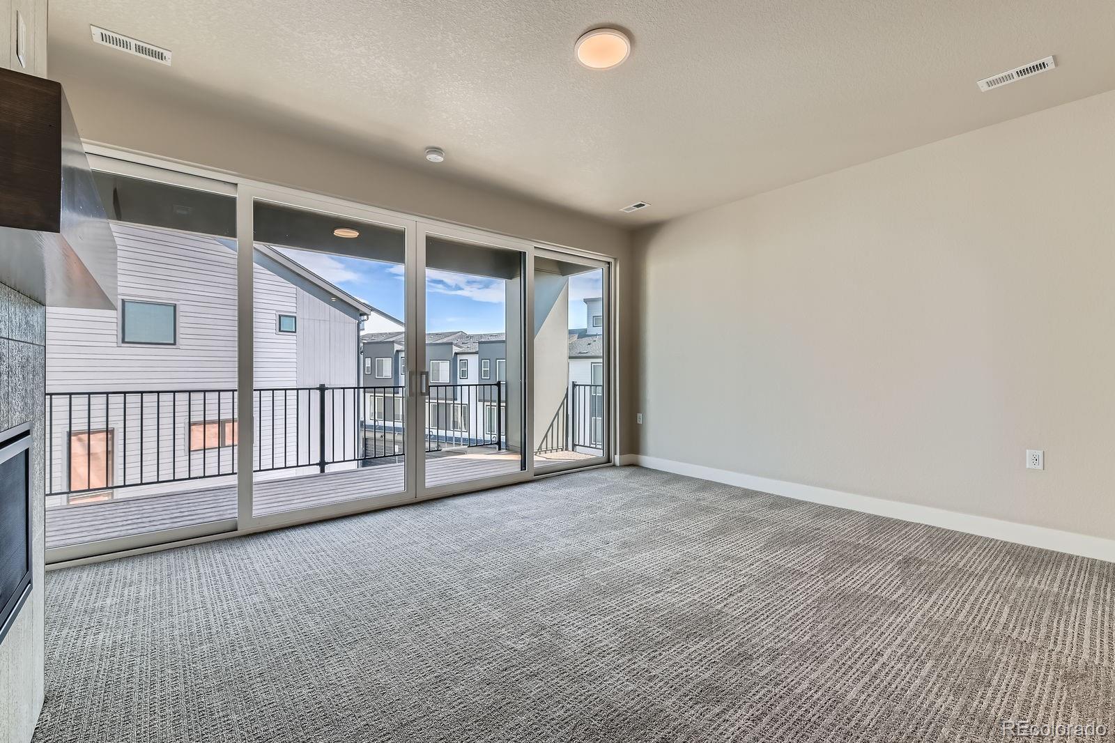 MLS Image #18 for 16599  peak way,broomfield, Colorado