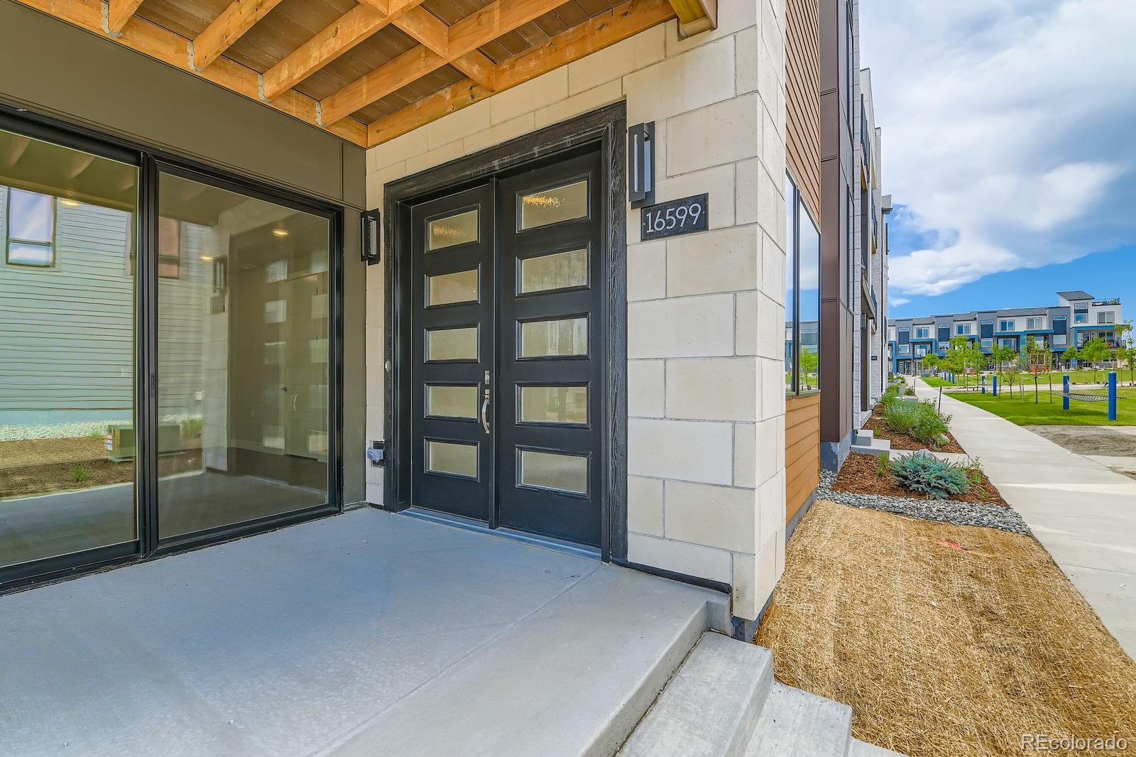 MLS Image #36 for 16599  peak way,broomfield, Colorado