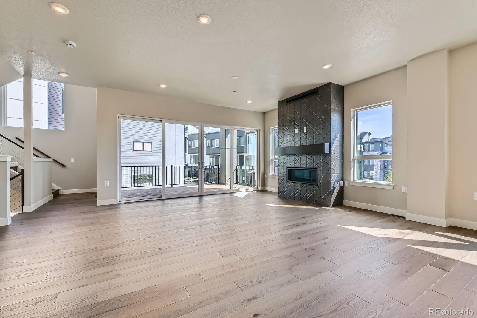 MLS Image #6 for 16599  peak way,broomfield, Colorado