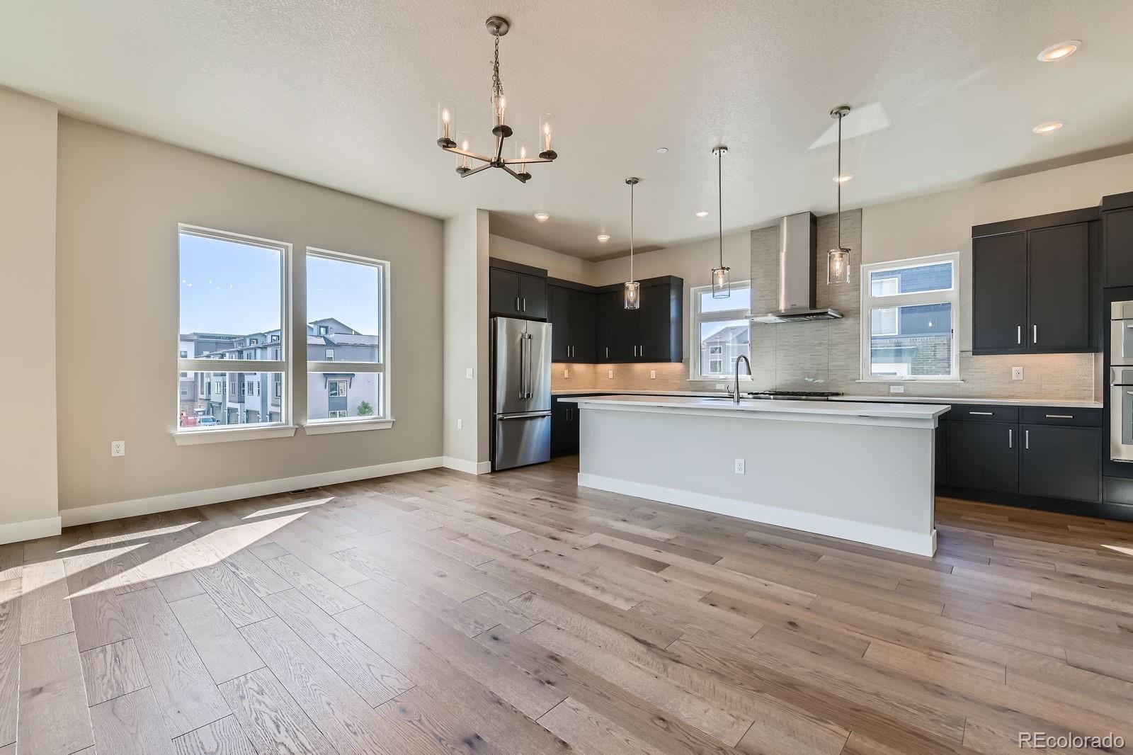 MLS Image #7 for 16599  peak way,broomfield, Colorado