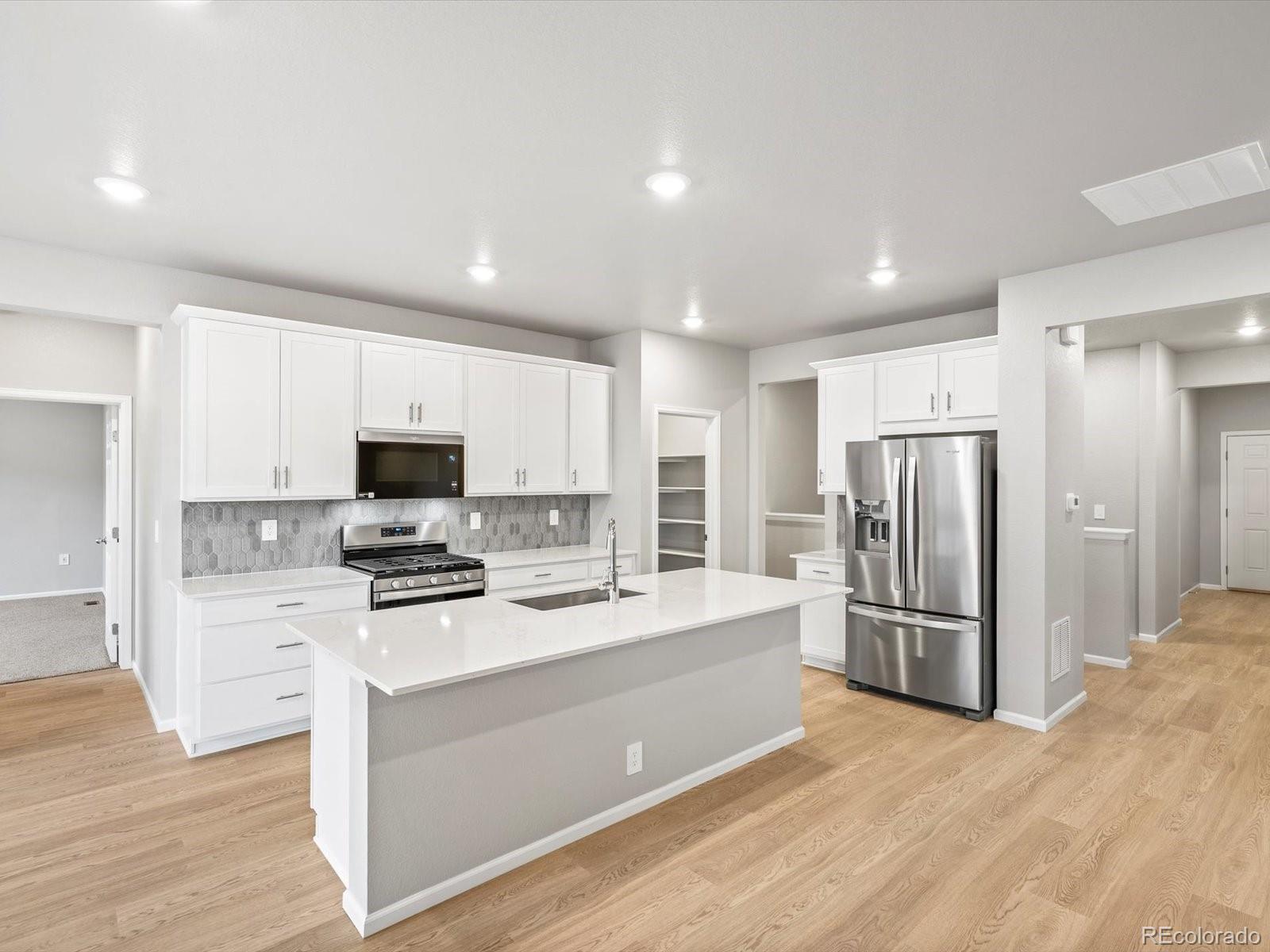 MLS Image #4 for 1603  nathan river drive,windsor, Colorado
