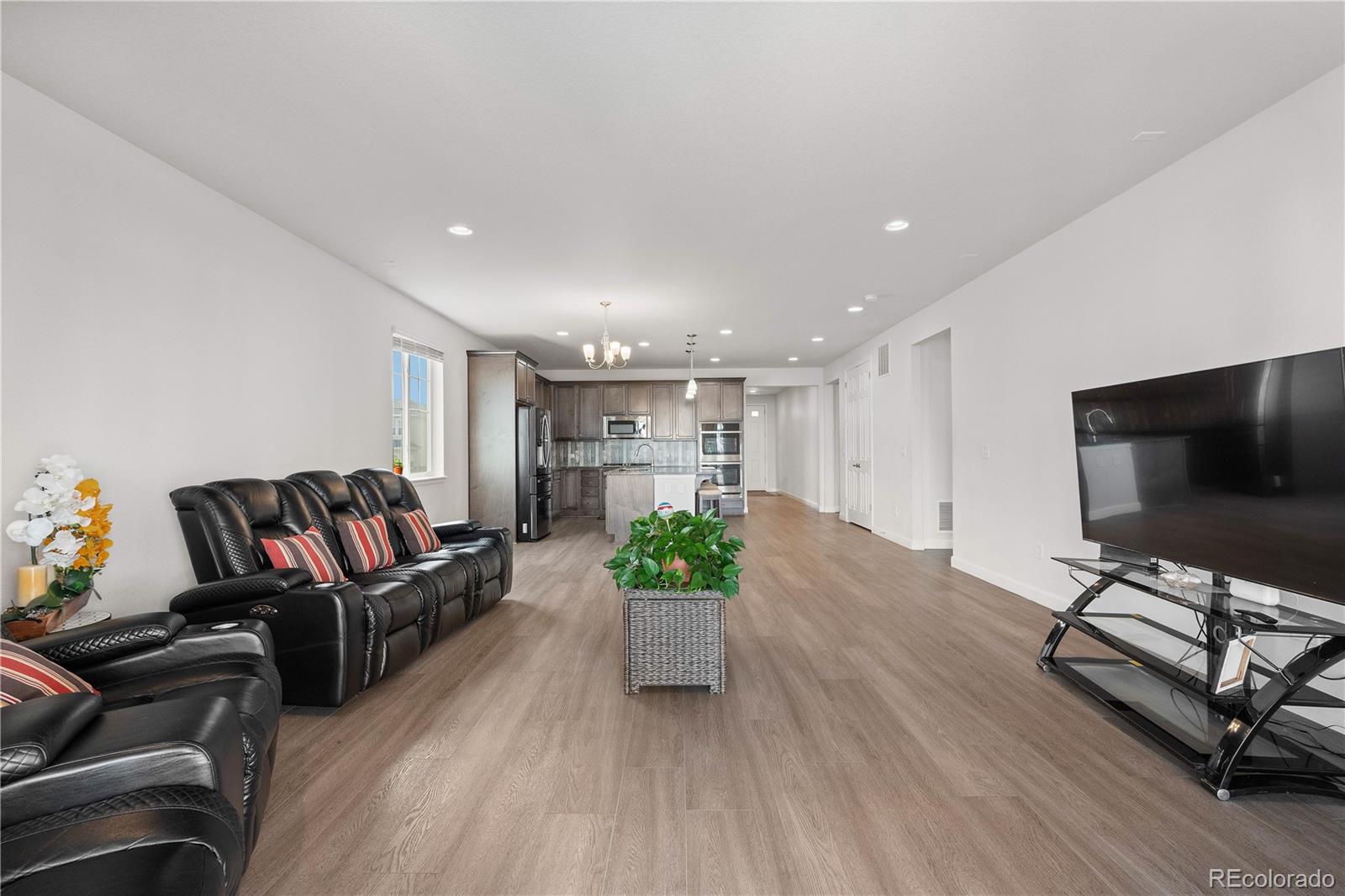 MLS Image #7 for 226 s shady grove court,aurora, Colorado