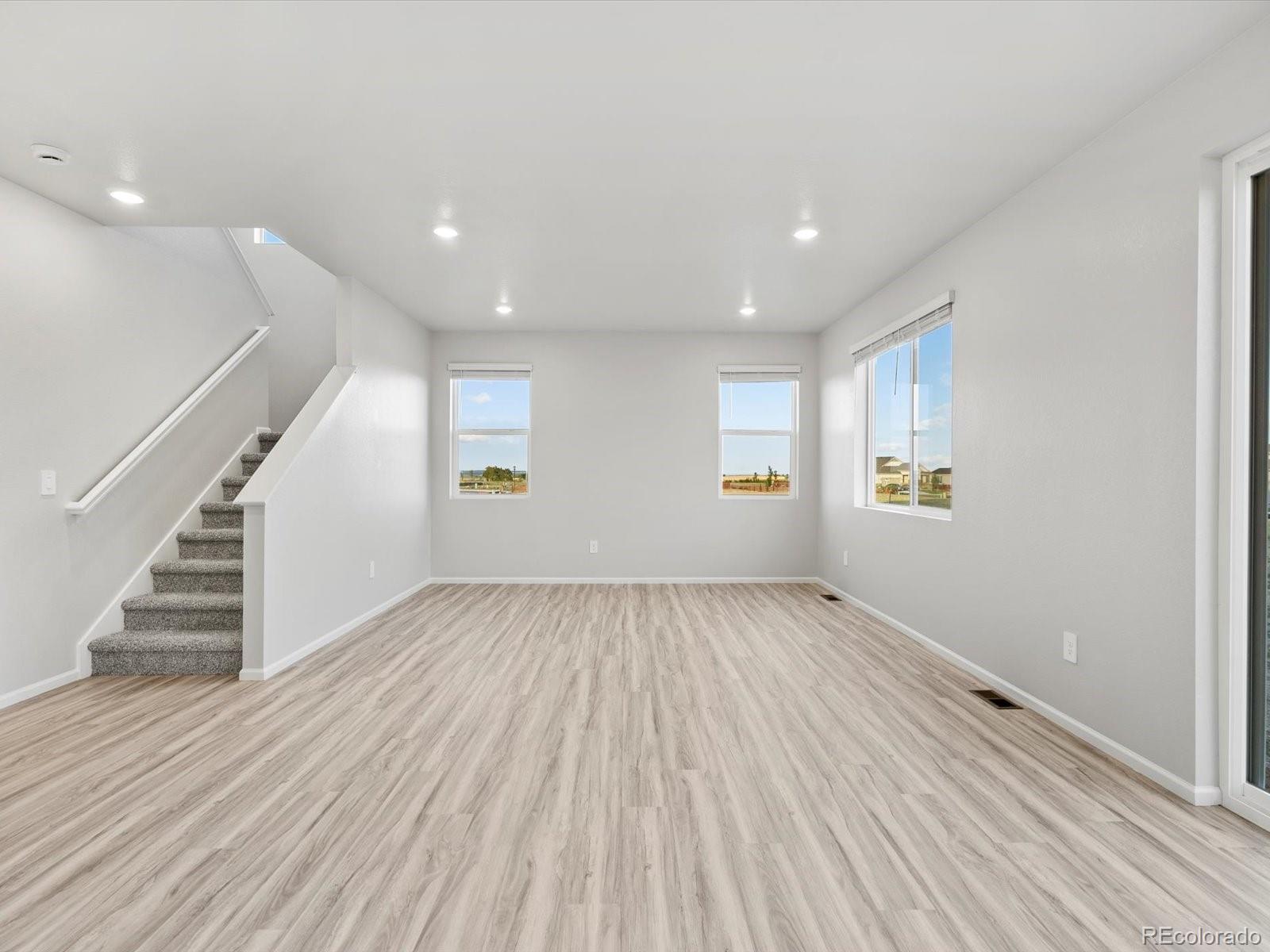 MLS Image #12 for 4684  rabbitbrush street,johnstown, Colorado