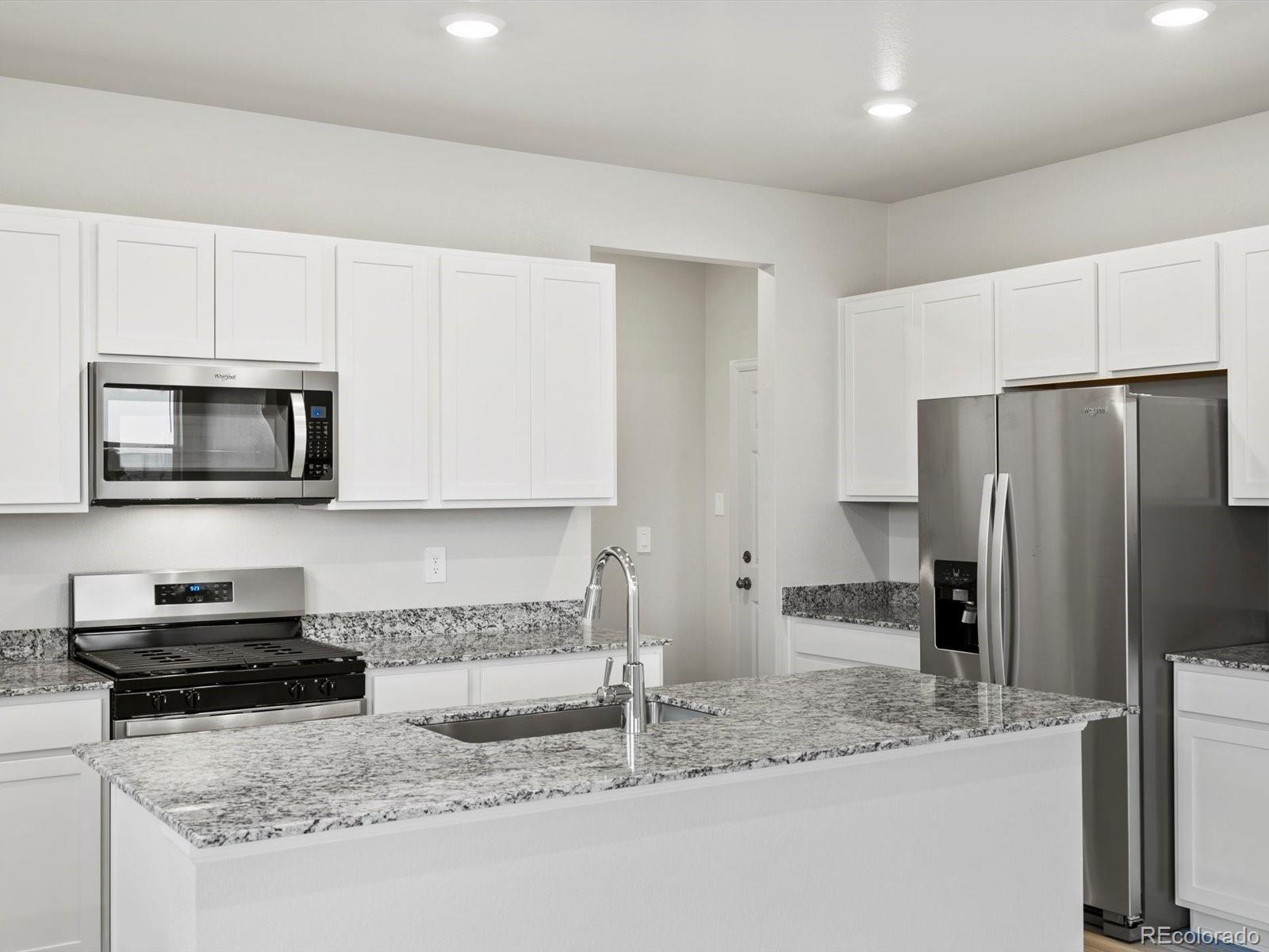 MLS Image #16 for 4684  rabbitbrush street,johnstown, Colorado