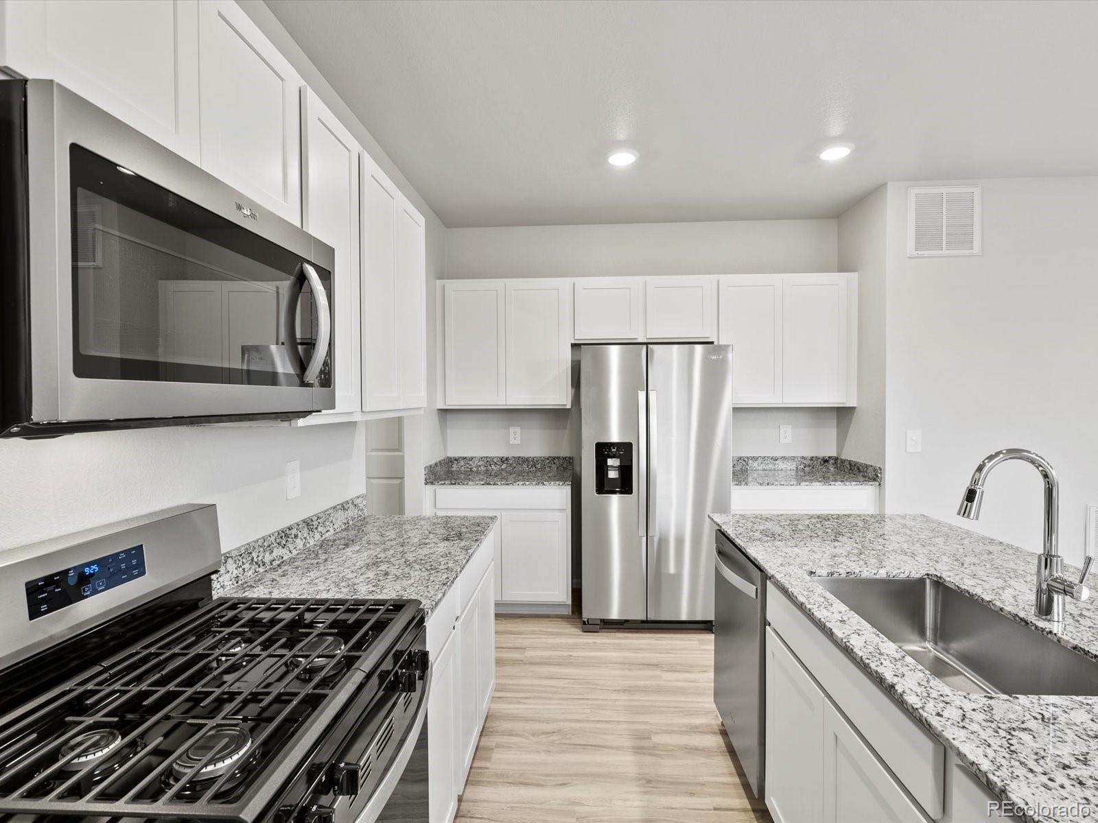 MLS Image #18 for 4684  rabbitbrush street,johnstown, Colorado