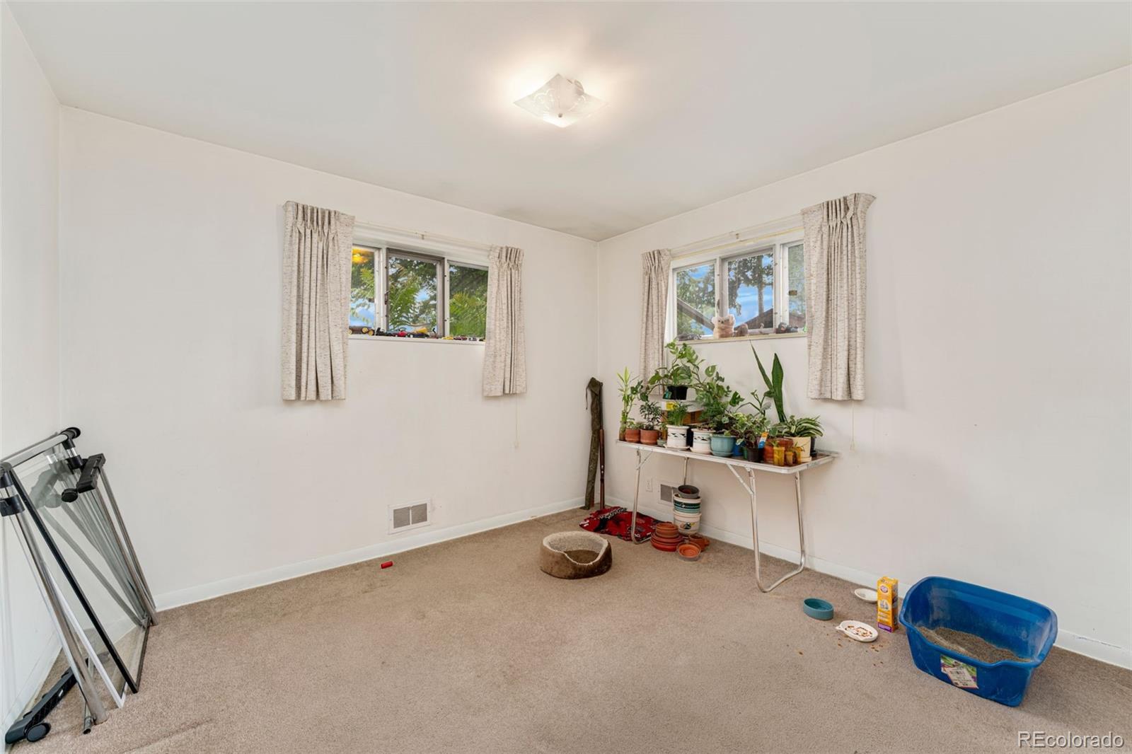 MLS Image #9 for 7241  raritan street,denver, Colorado