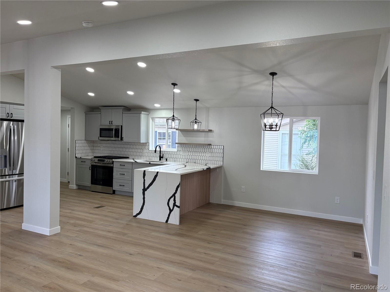 MLS Image #4 for 214  poplar street,lochbuie, Colorado