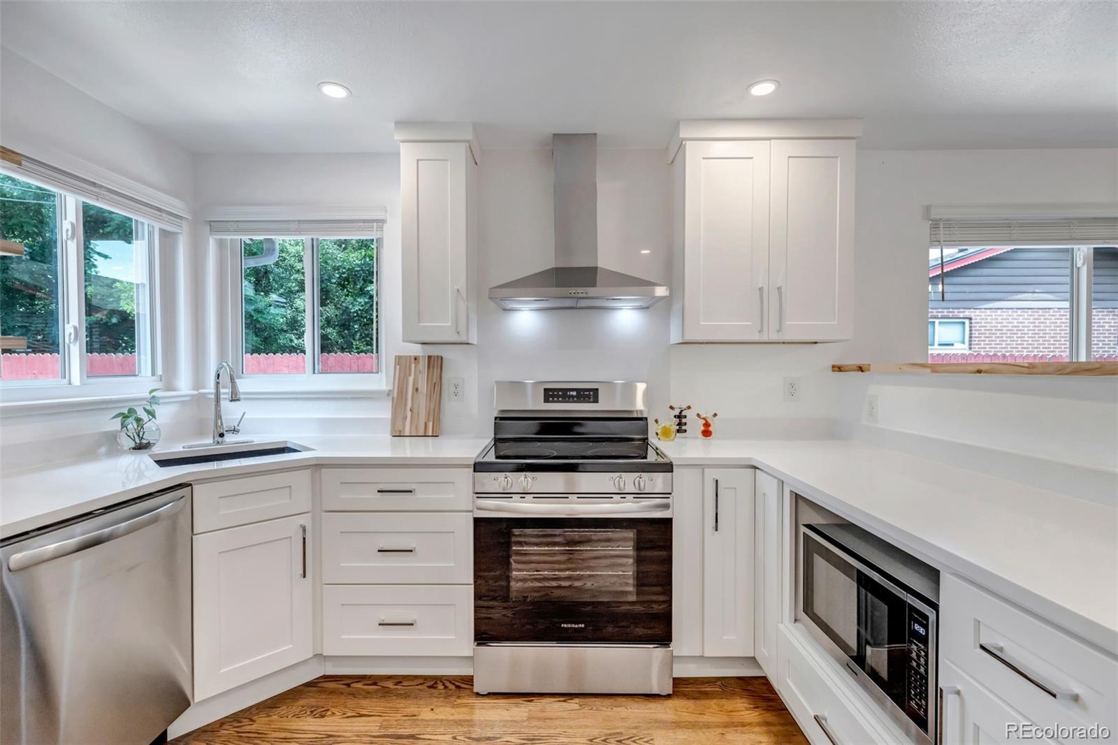 MLS Image #11 for 6501 w 65th avenue,arvada, Colorado