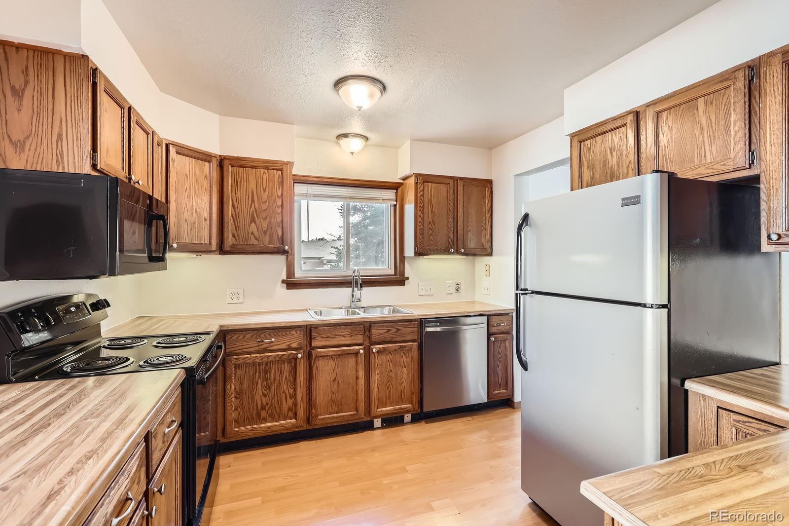MLS Image #10 for 8457 w 79th place,arvada, Colorado
