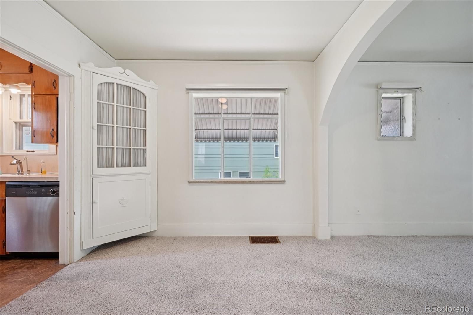 MLS Image #5 for 2264 s corona street,denver, Colorado