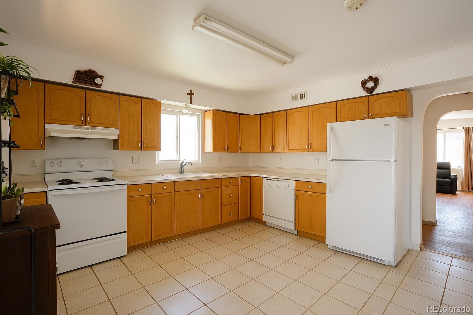 MLS Image #8 for 1419  arizona ,trinidad, Colorado