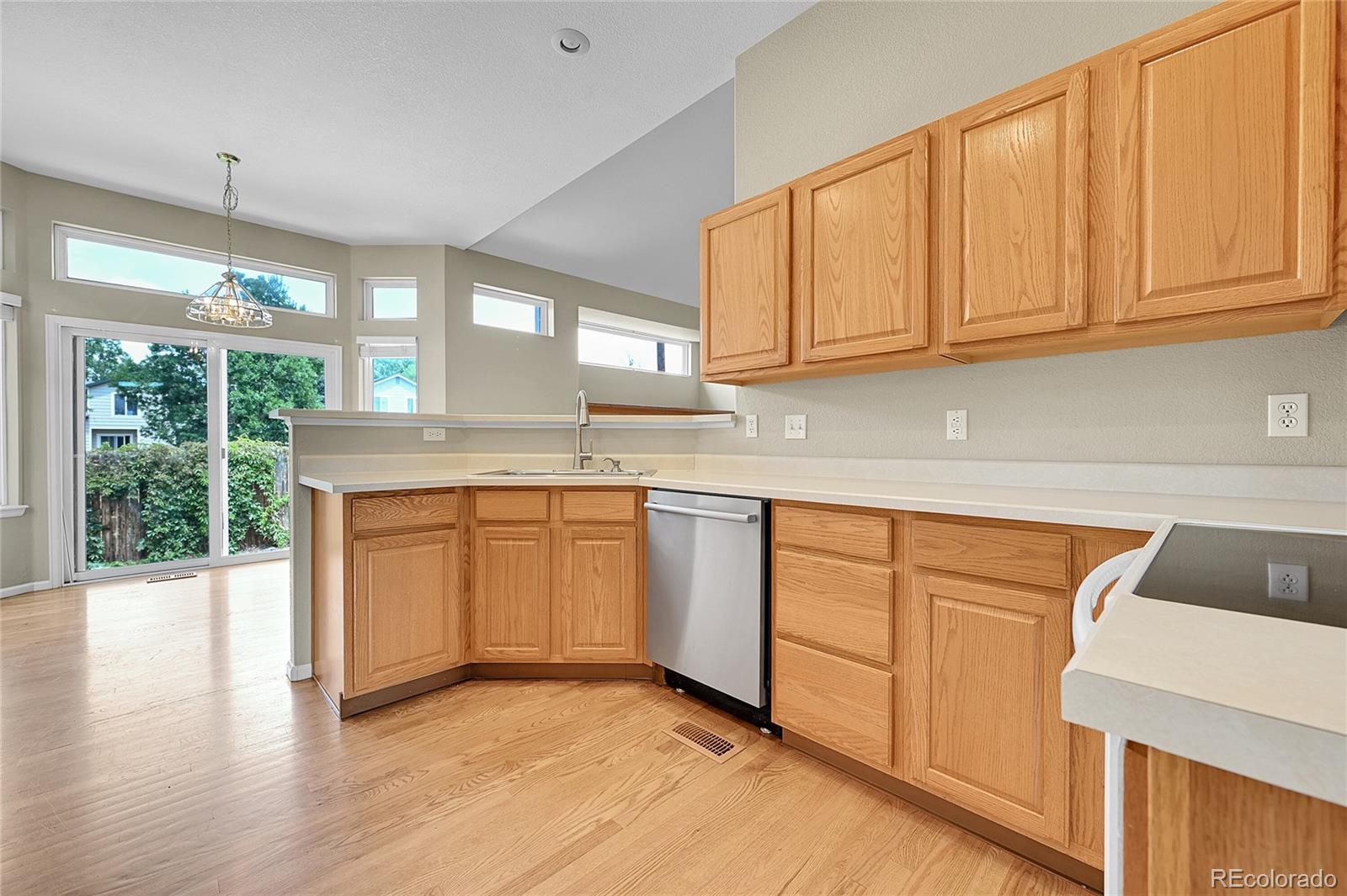 MLS Image #16 for 19115 e belleview place,centennial, Colorado