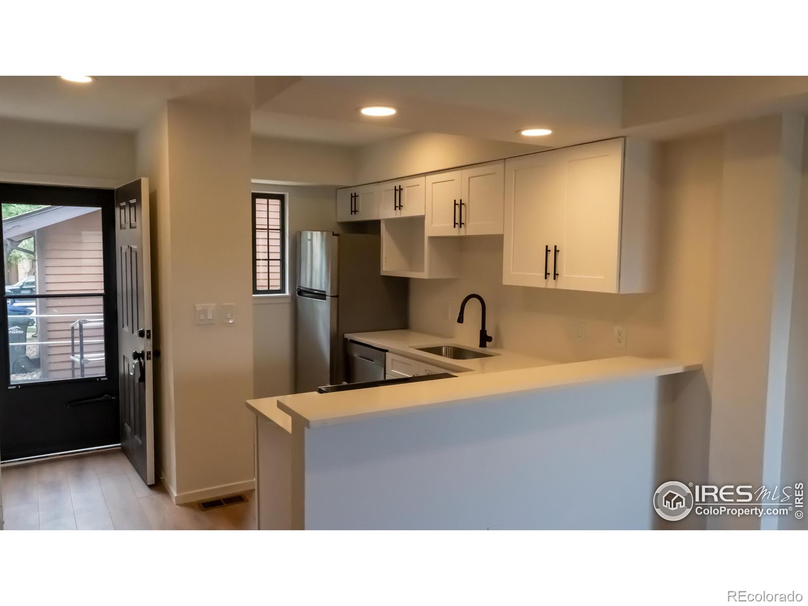 MLS Image #3 for 725  julian circle,lafayette, Colorado