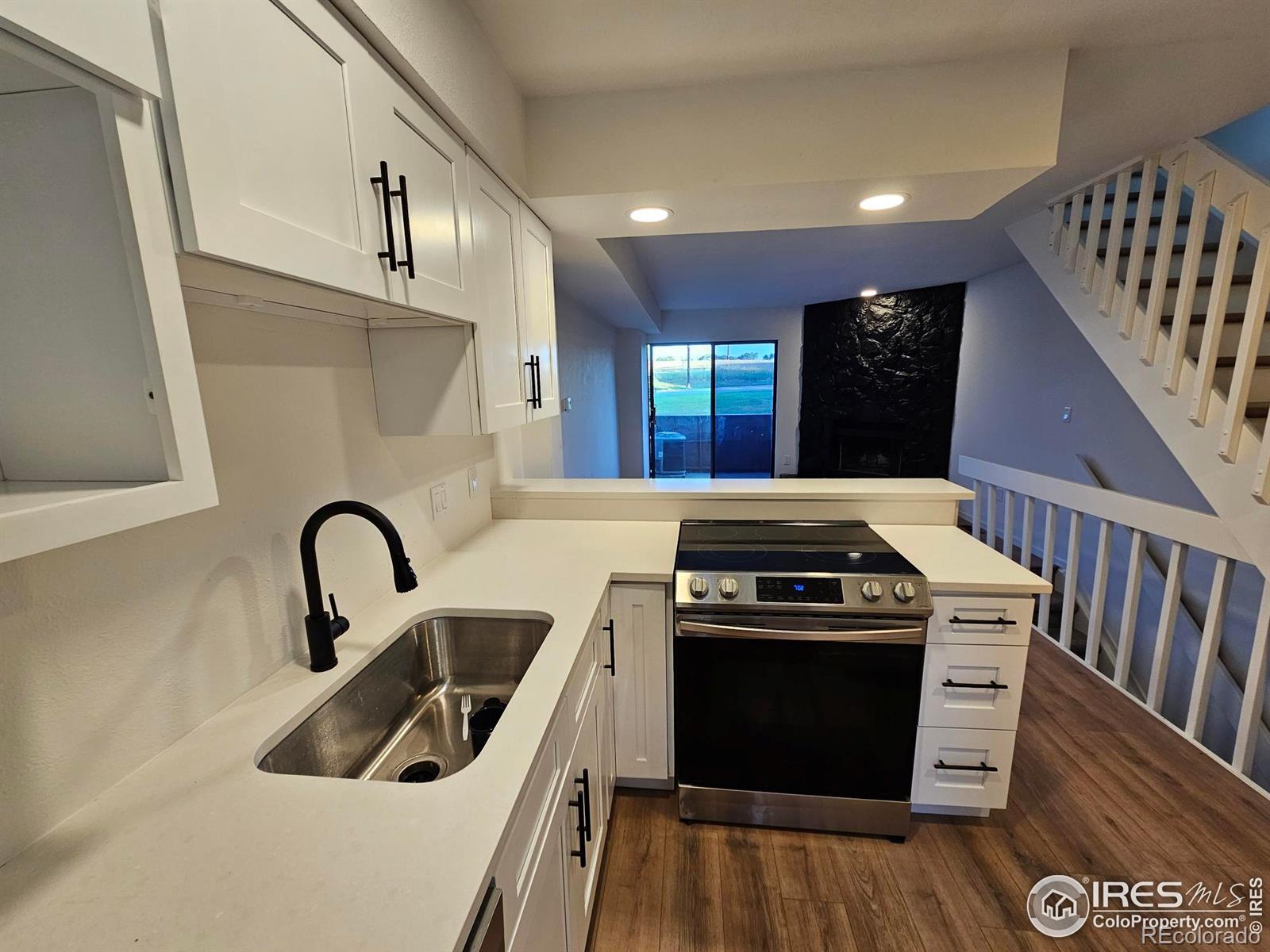 MLS Image #5 for 725  julian circle,lafayette, Colorado