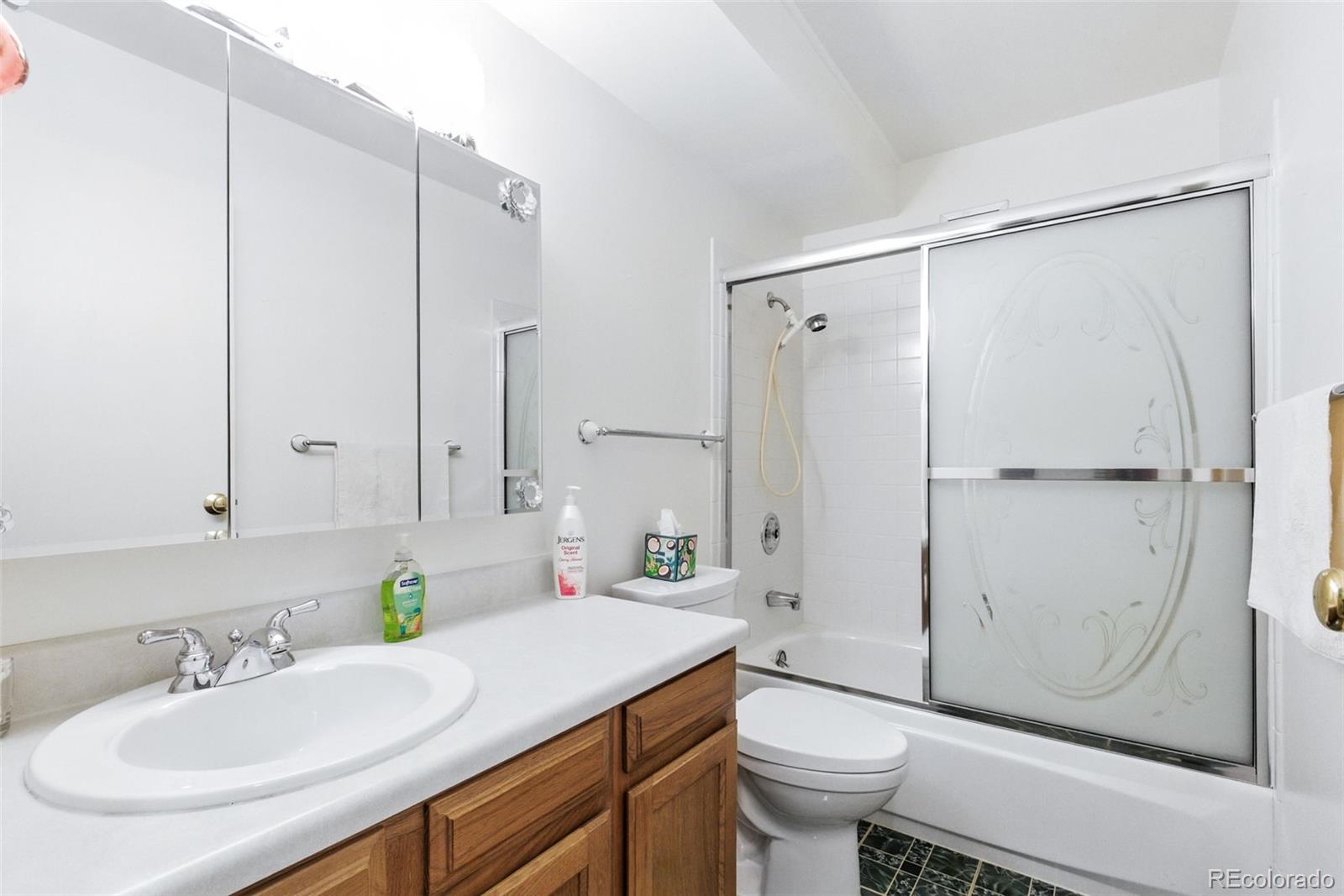 MLS Image #18 for 3082 s wheeling way,aurora, Colorado