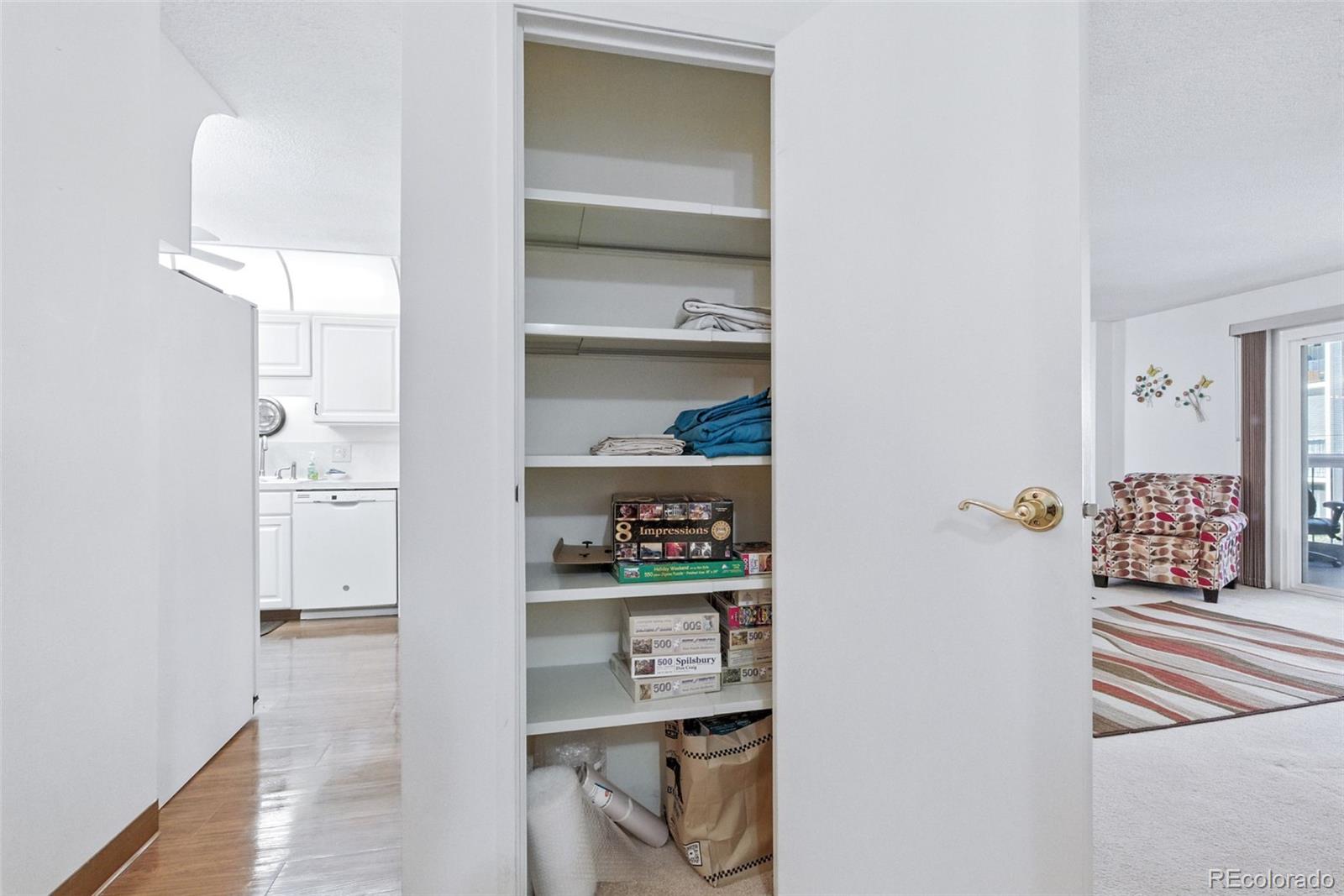 MLS Image #21 for 3082 s wheeling way,aurora, Colorado