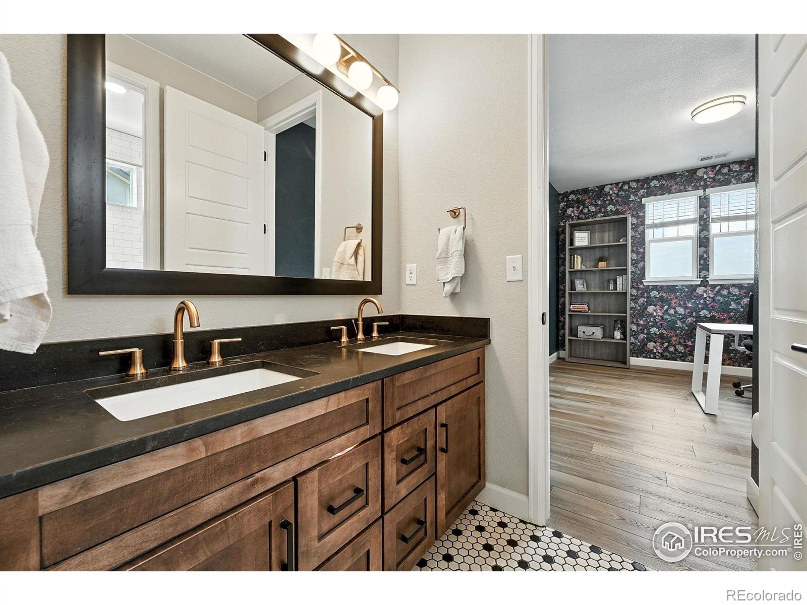 MLS Image #29 for 16320  graham peak way,broomfield, Colorado
