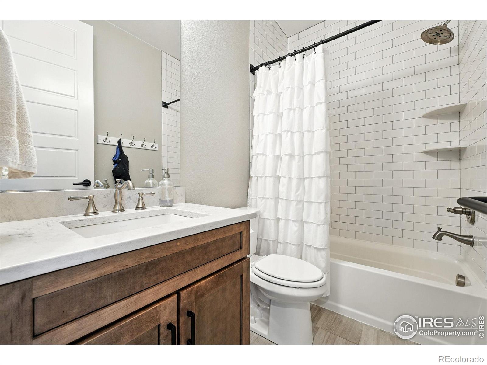 MLS Image #30 for 16320  graham peak way,broomfield, Colorado