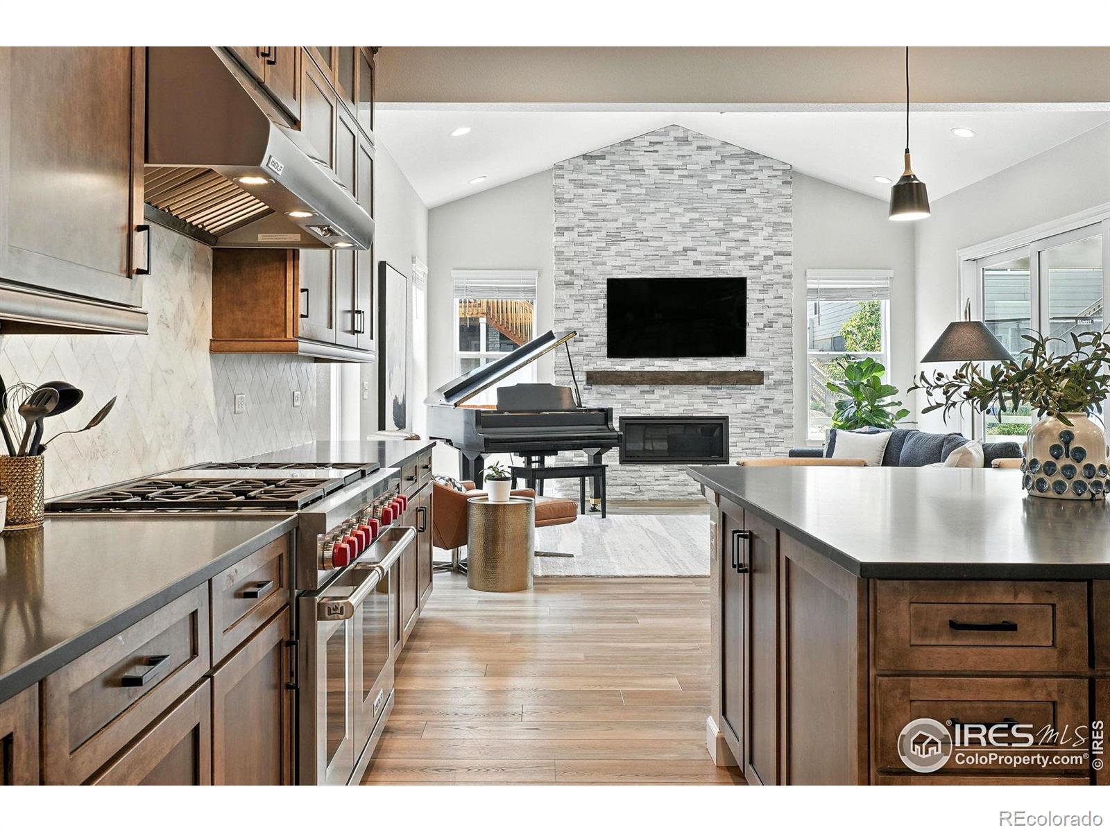 MLS Image #5 for 16320  graham peak way,broomfield, Colorado