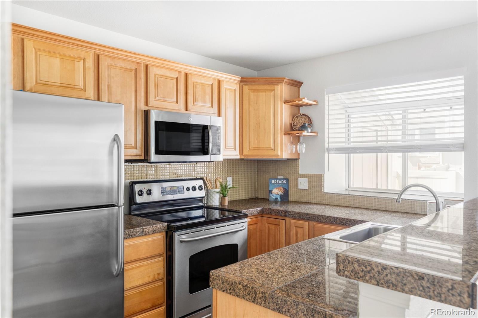 MLS Image #12 for 9663 w chatfield avenue,littleton, Colorado