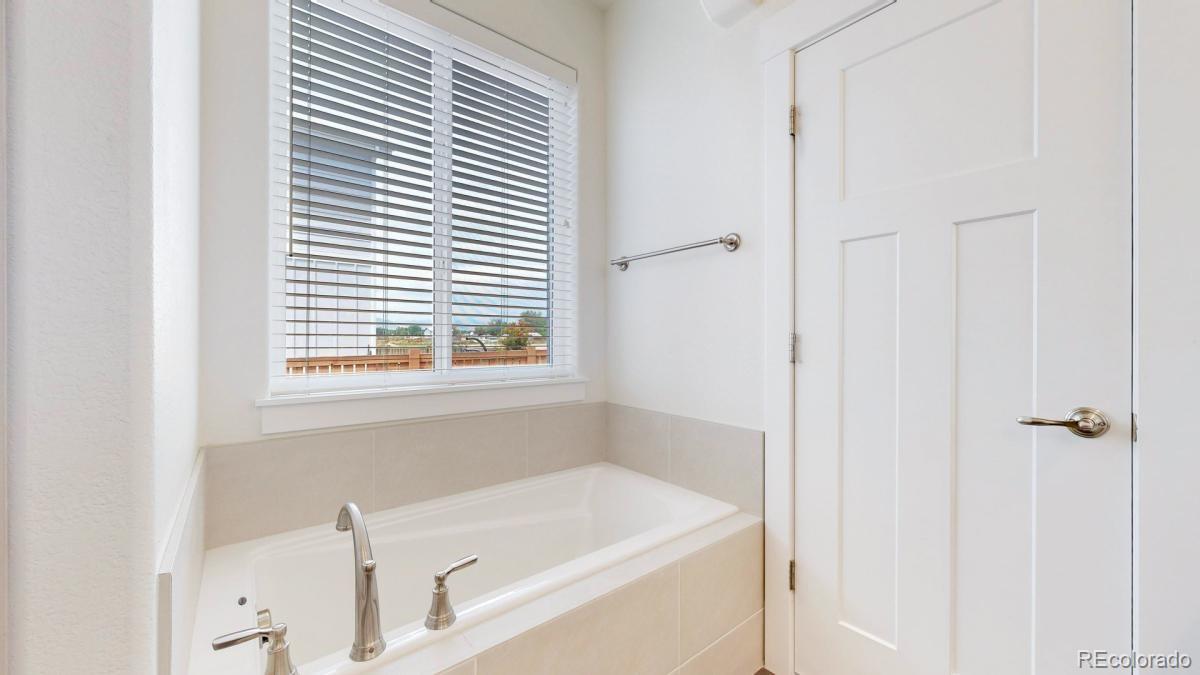 MLS Image #24 for 606  remuda road,berthoud, Colorado