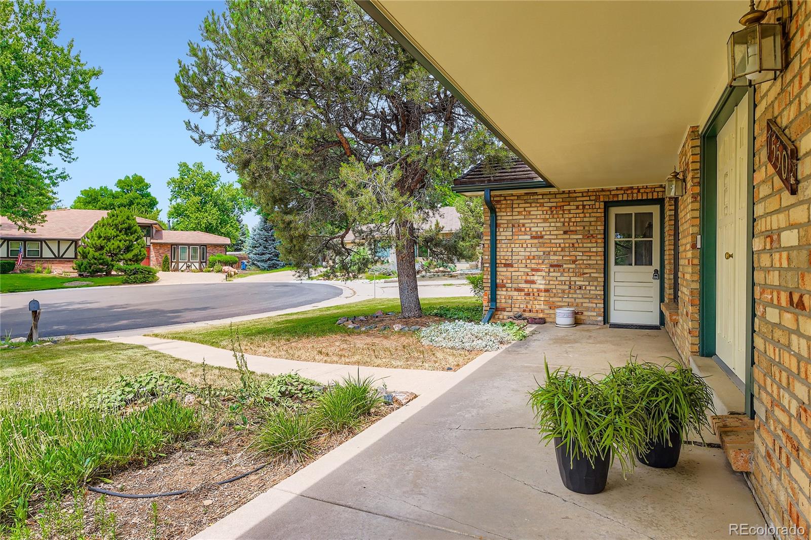 MLS Image #1 for 7550 s reed court,littleton, Colorado