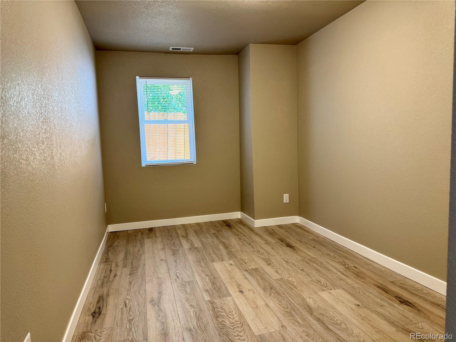 MLS Image #13 for 1501 e 11th street,pueblo, Colorado