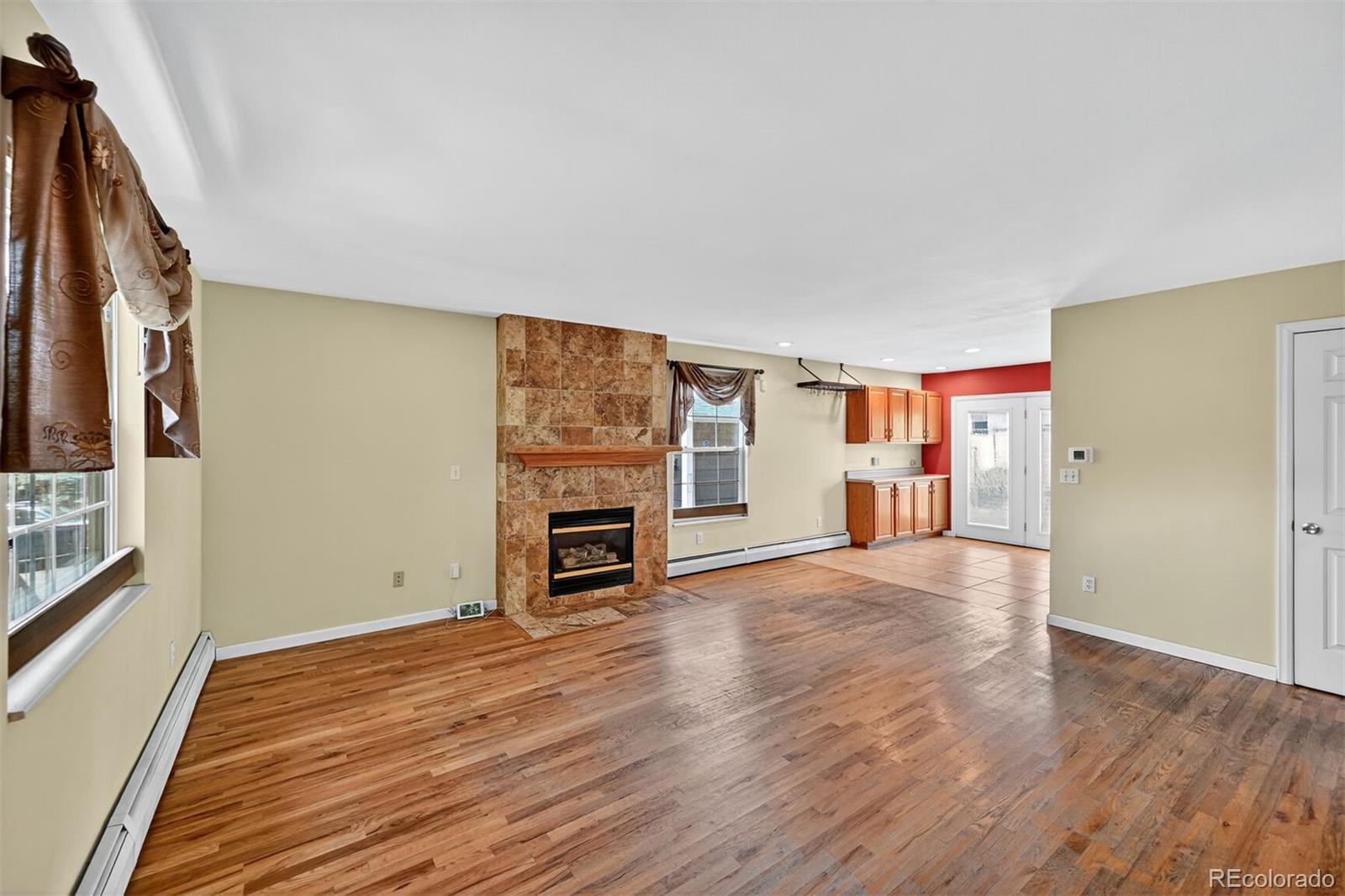 MLS Image #4 for 9955 w 10th avenue,lakewood, Colorado