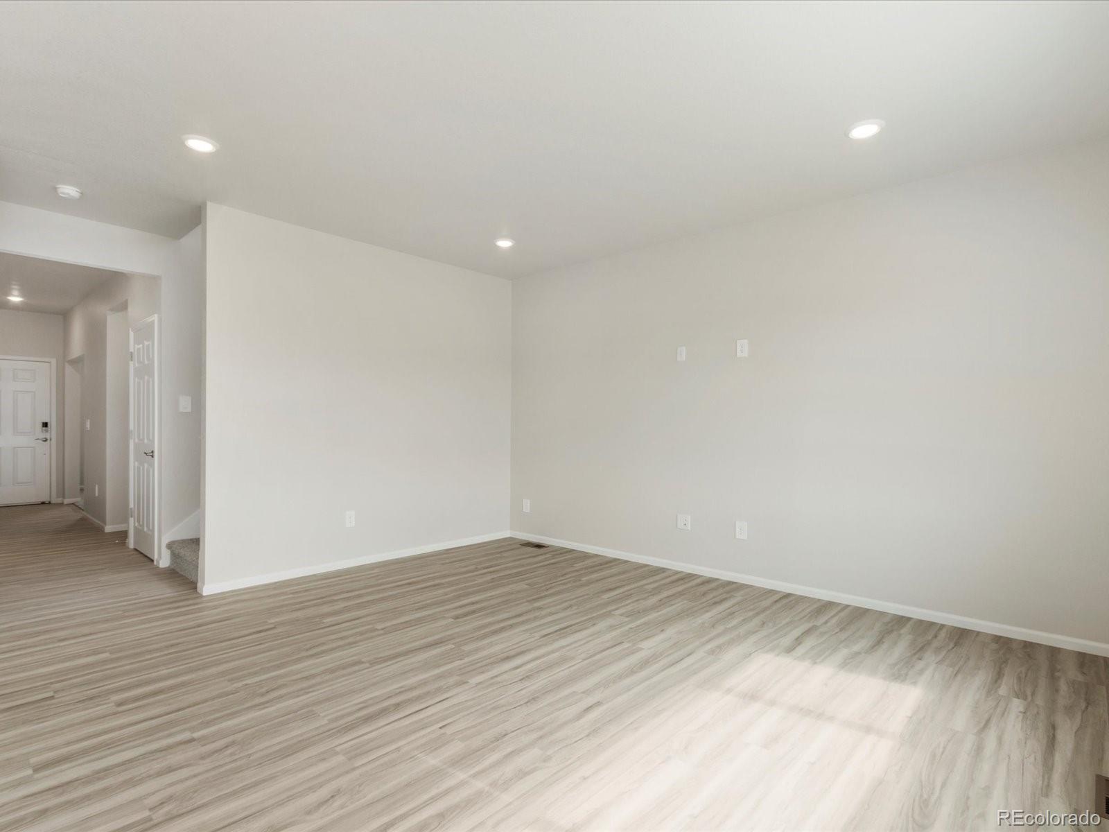 MLS Image #5 for 1022  odessa lake road,severance, Colorado