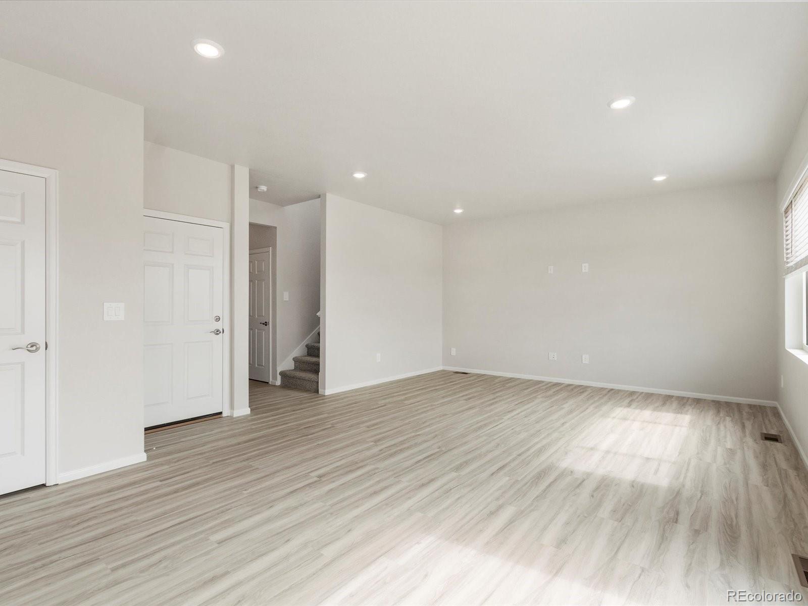 MLS Image #7 for 1022  odessa lake road,severance, Colorado