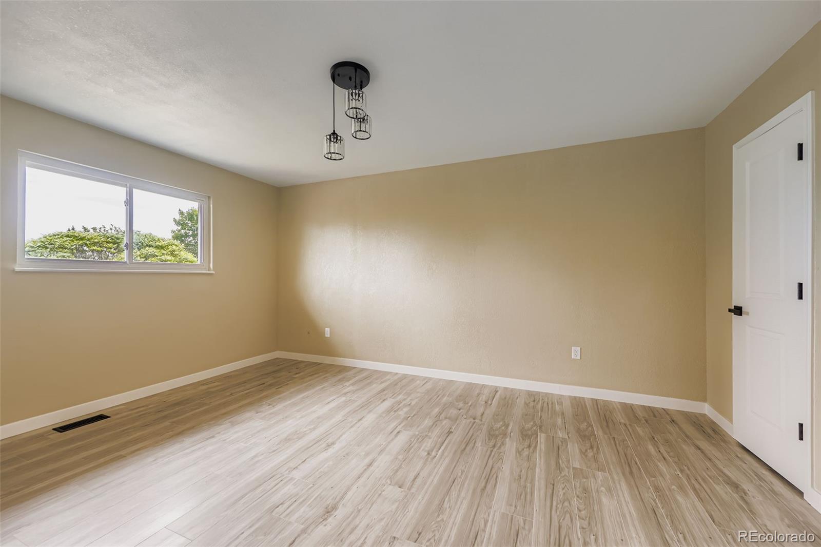 MLS Image #17 for 10014  clay street,denver, Colorado