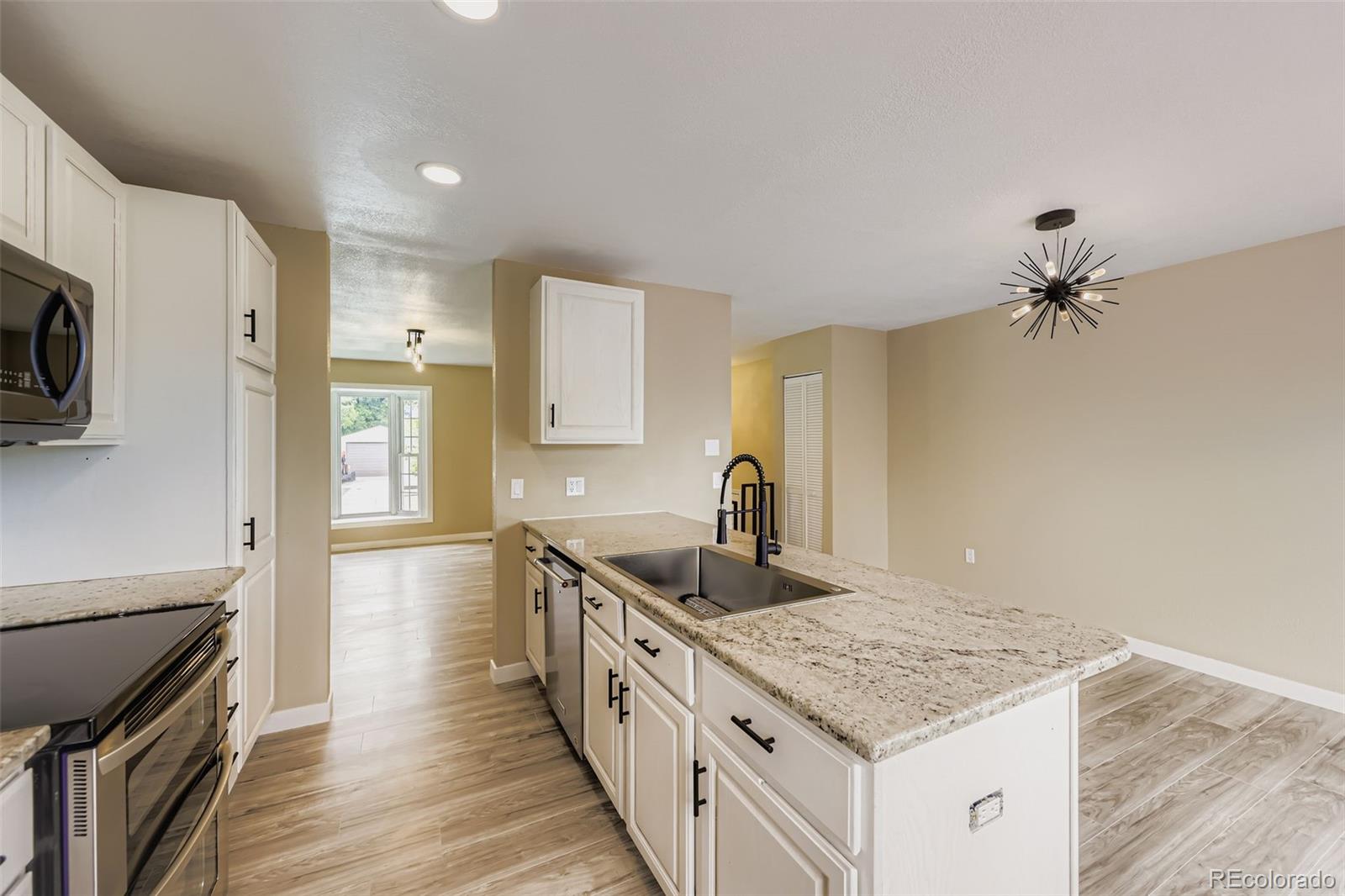 MLS Image #5 for 10014  clay street,denver, Colorado