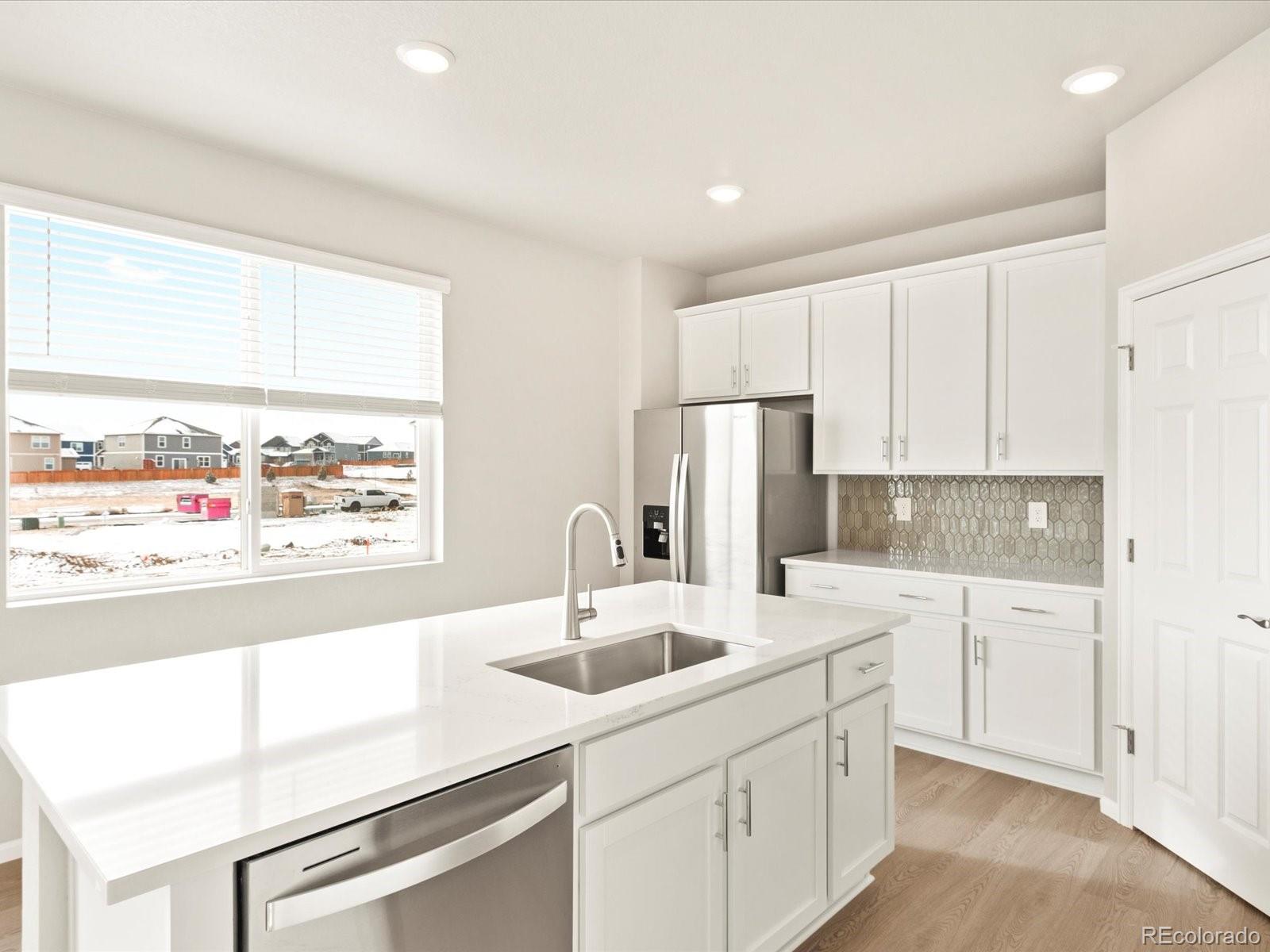 MLS Image #14 for 1032  odessa lake road,severance, Colorado