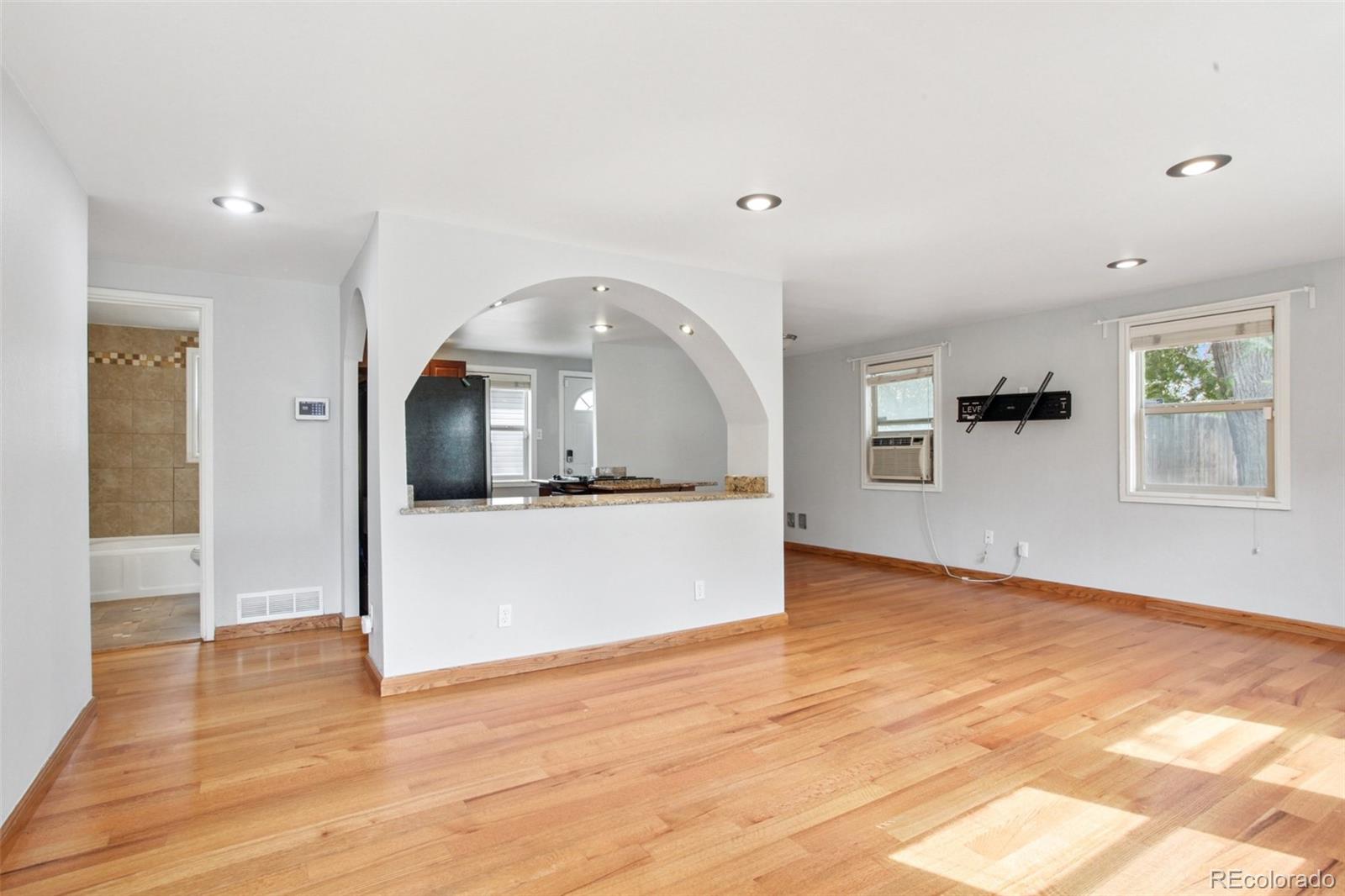 MLS Image #2 for 1690 s elizabeth street,denver, Colorado