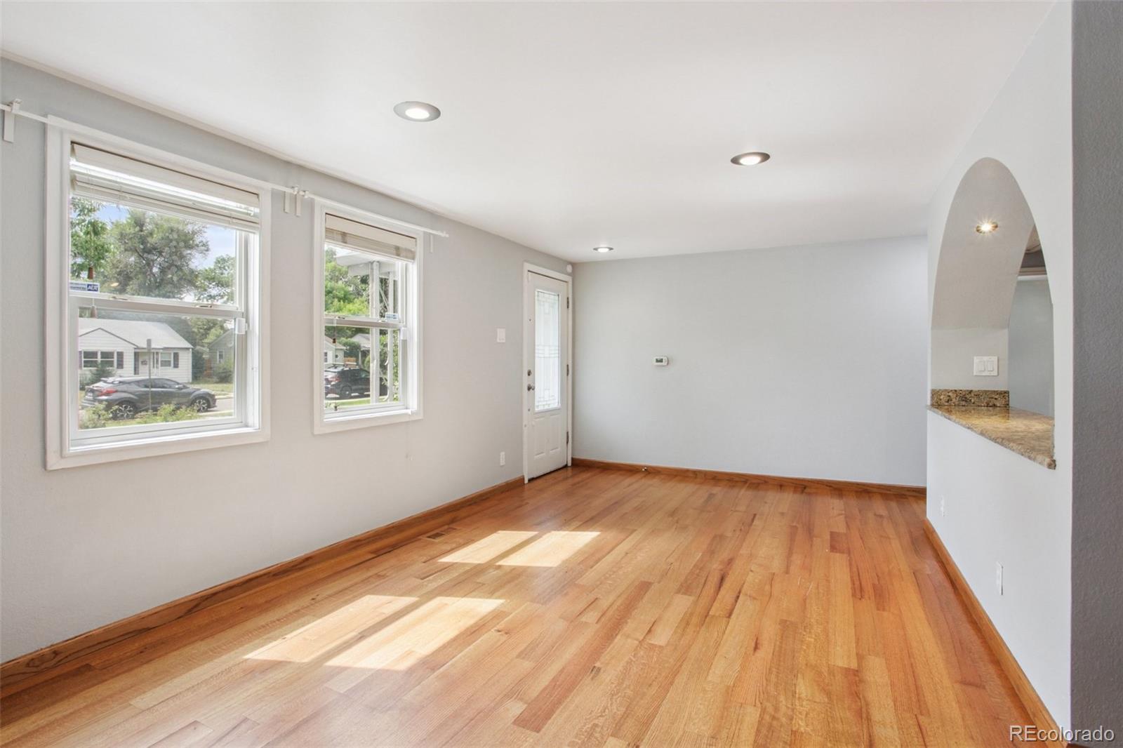 MLS Image #4 for 1690 s elizabeth street,denver, Colorado
