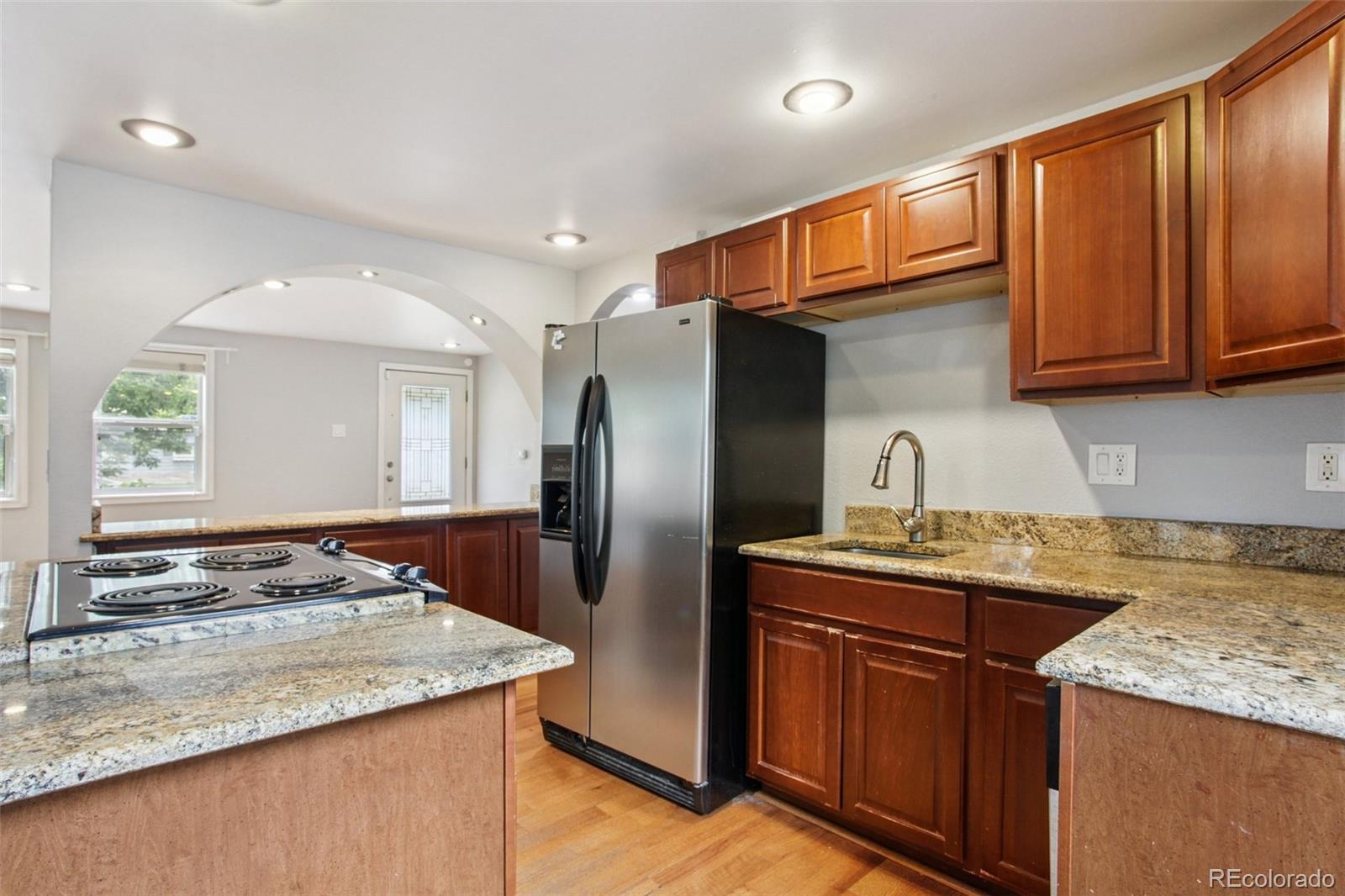 MLS Image #9 for 1690 s elizabeth street,denver, Colorado