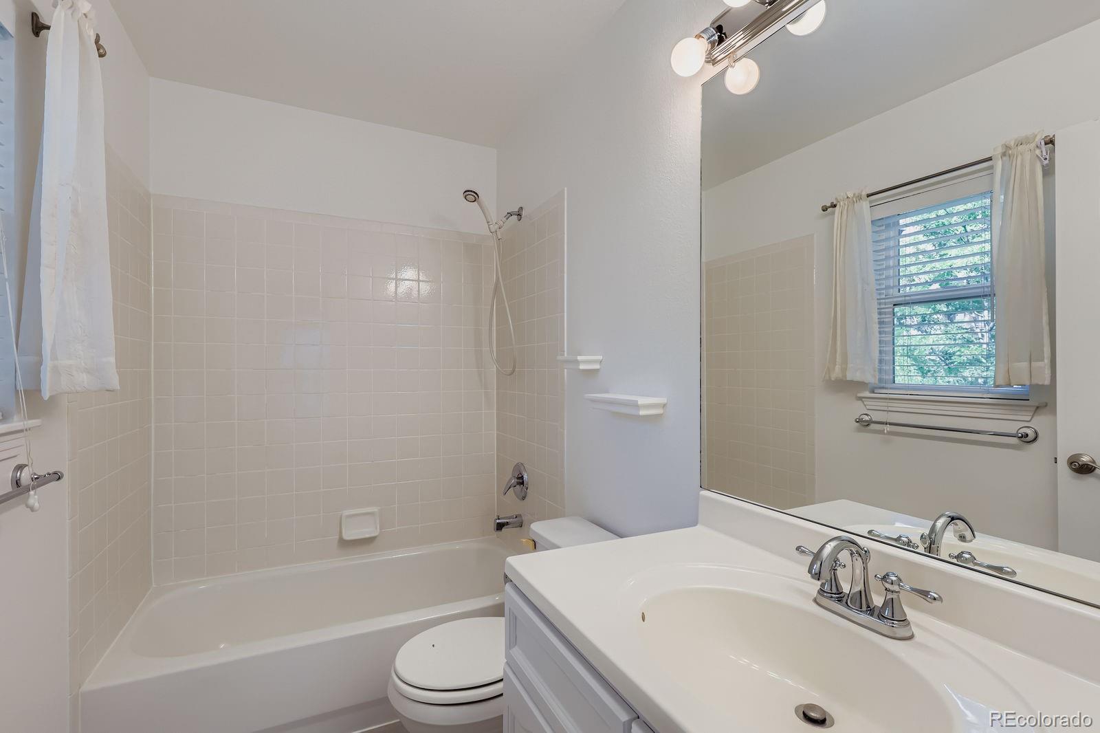 MLS Image #20 for 1641 n washington street,denver, Colorado