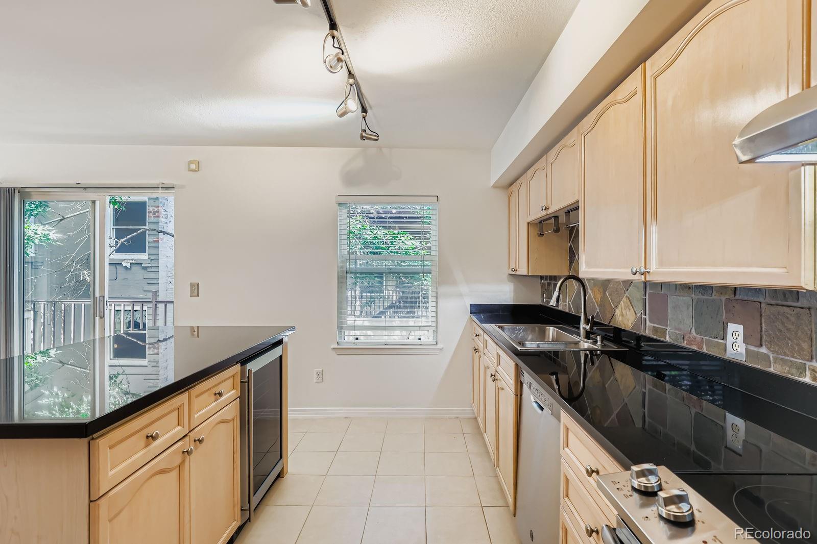 MLS Image #8 for 1641 n washington street,denver, Colorado