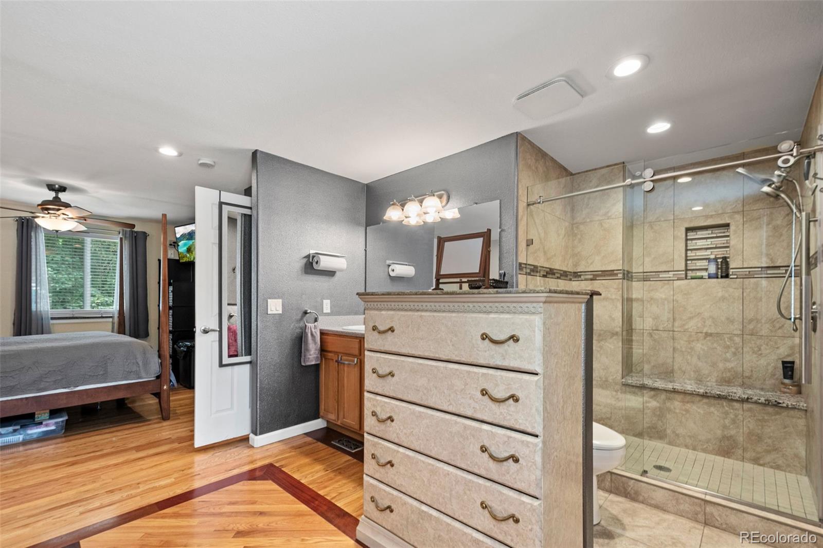 MLS Image #25 for 15190 e columbia drive,aurora, Colorado