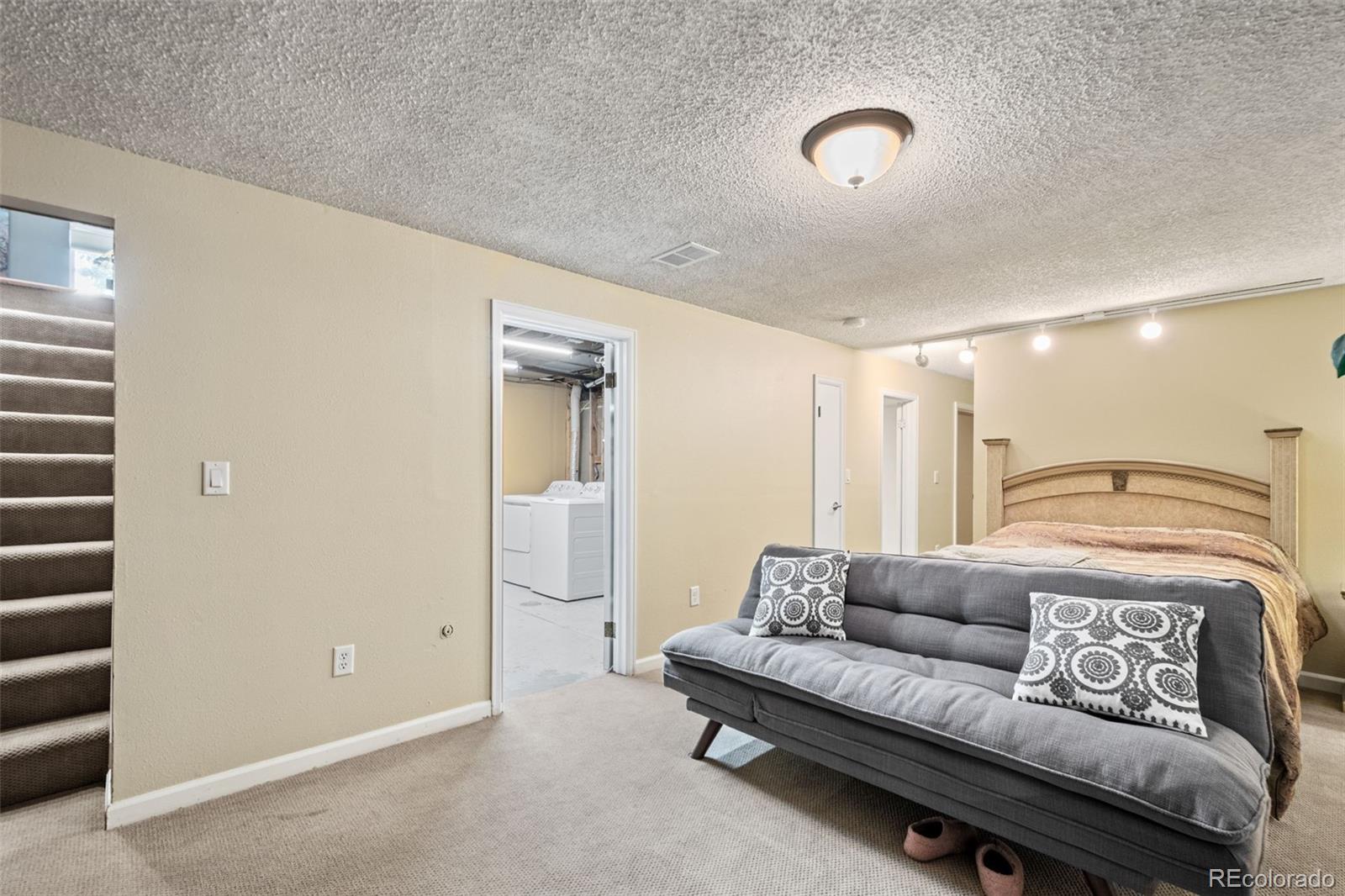 MLS Image #27 for 15190 e columbia drive,aurora, Colorado
