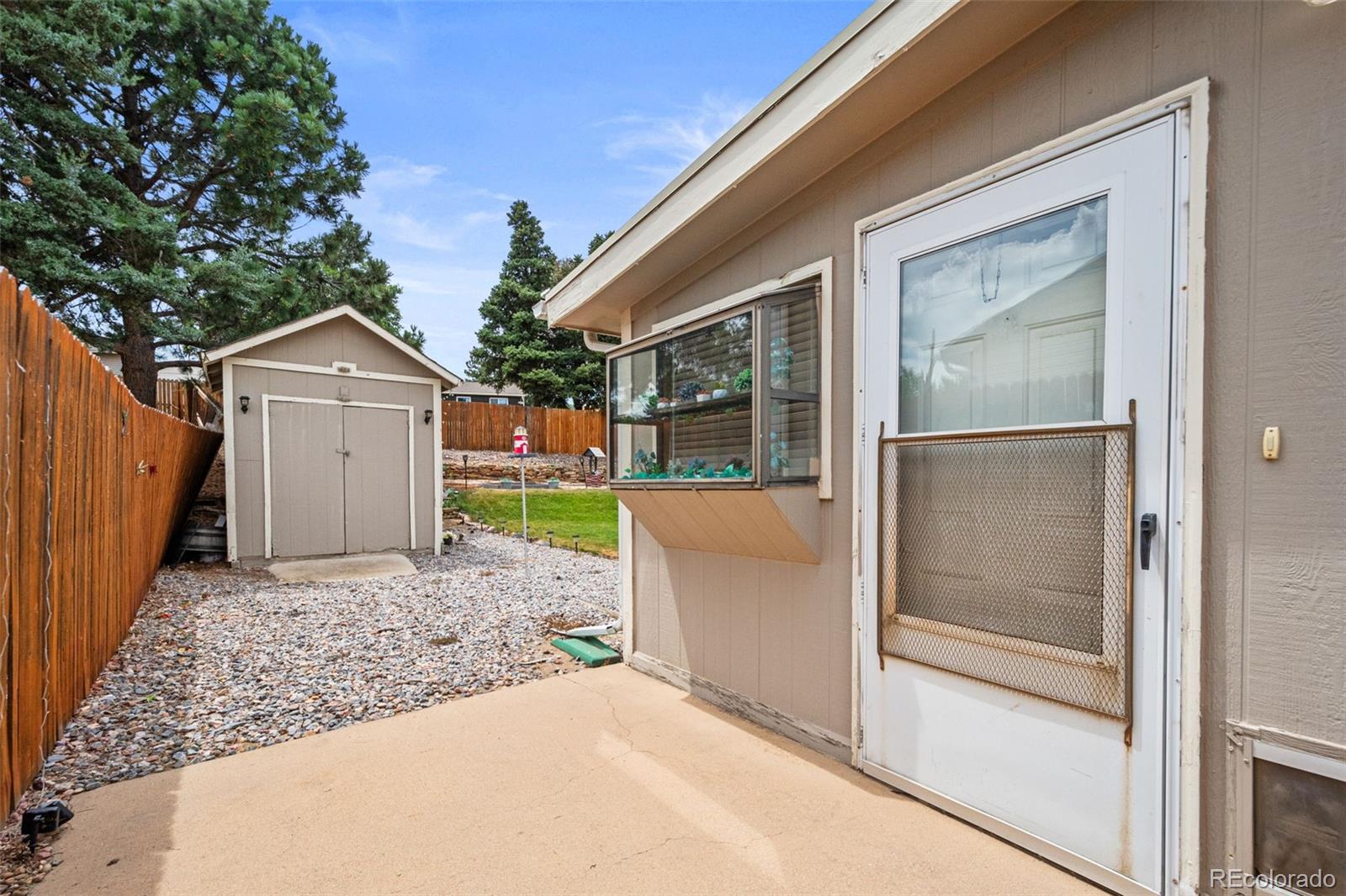 MLS Image #39 for 15190 e columbia drive,aurora, Colorado