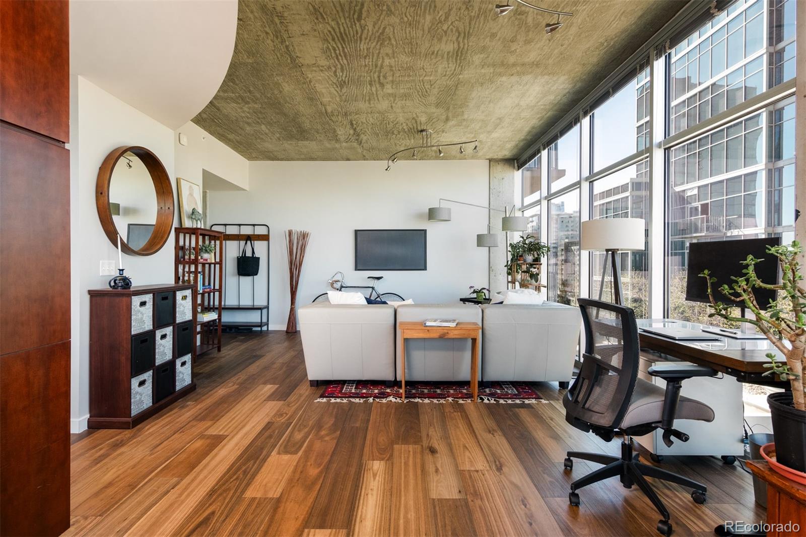 MLS Image #7 for 1700  bassett street,denver, Colorado
